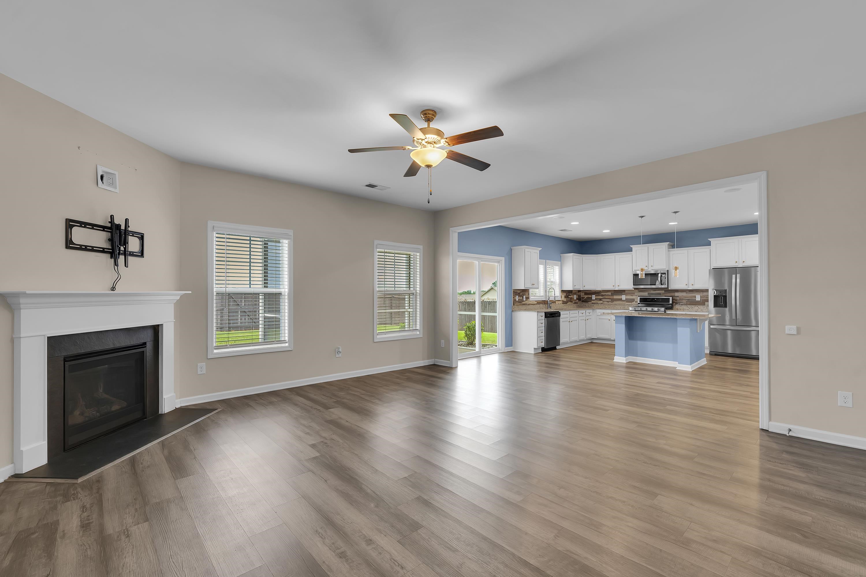 105 Viewmont Drive Property Photo 10
