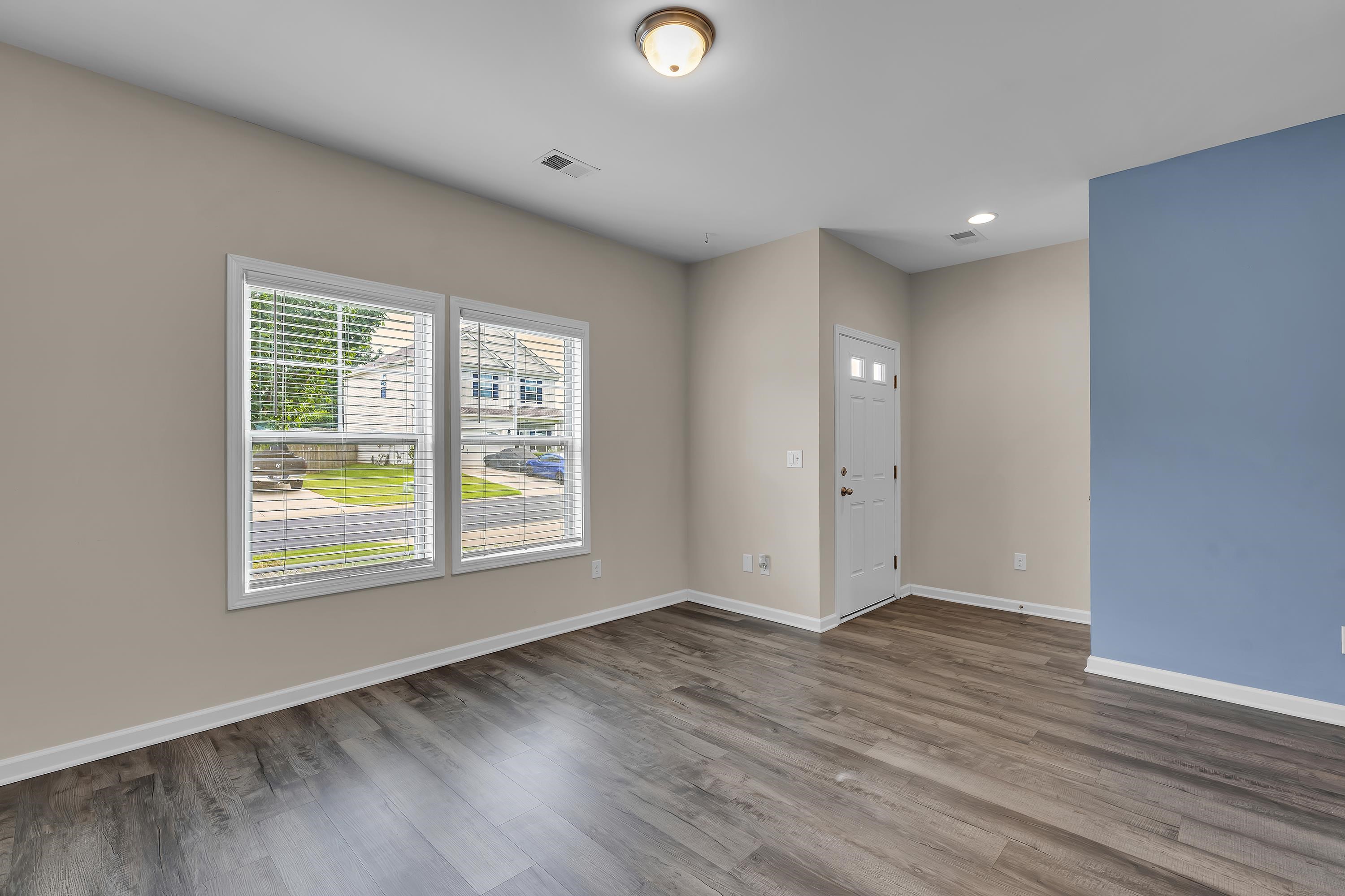 105 Viewmont Drive Property Photo 15