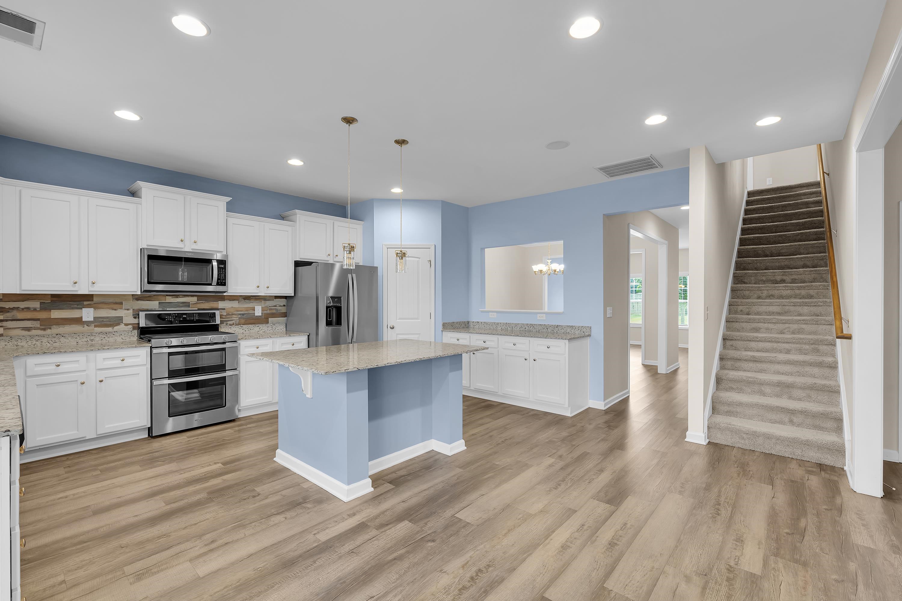 105 Viewmont Drive Property Photo 19