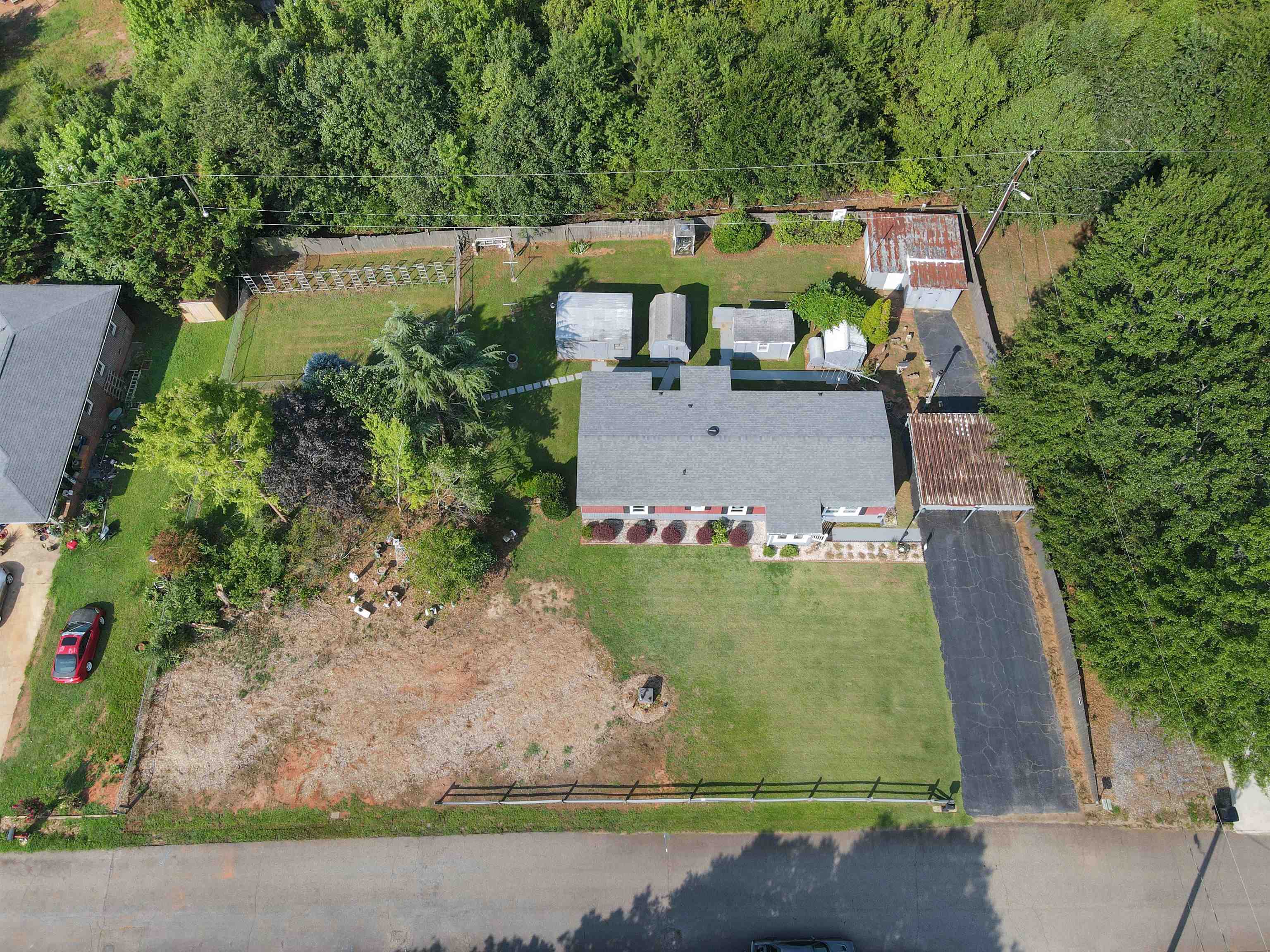 111 Sherland Drive Property Photo 45