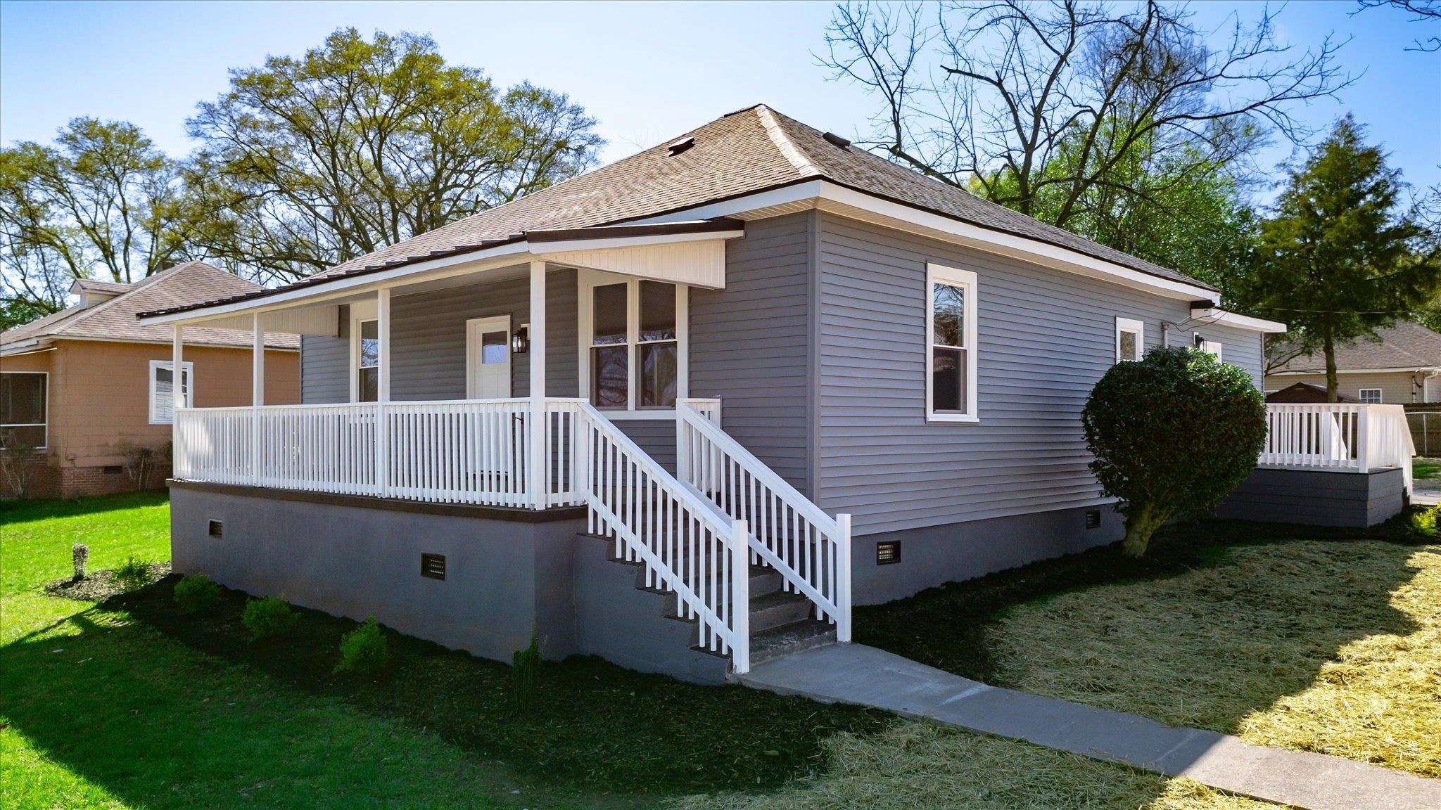 20 4th Avenue Property Photo 1