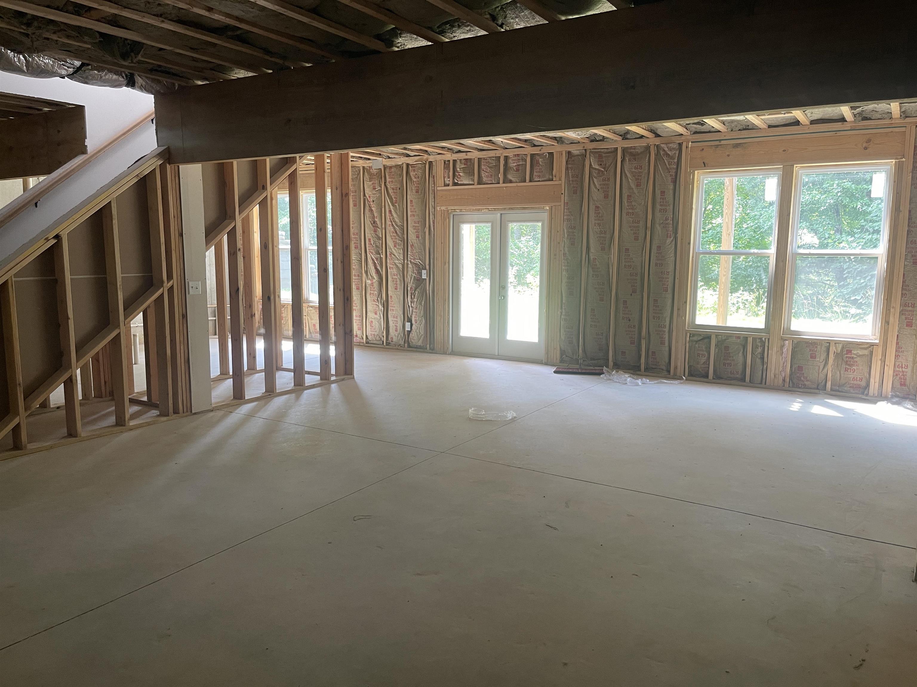 709 Rockcliff Street Property Photo 16