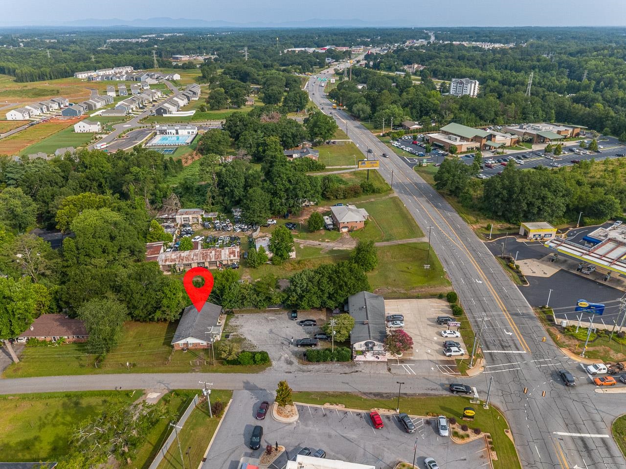 1501b Boiling Springs Road Property Photo 4