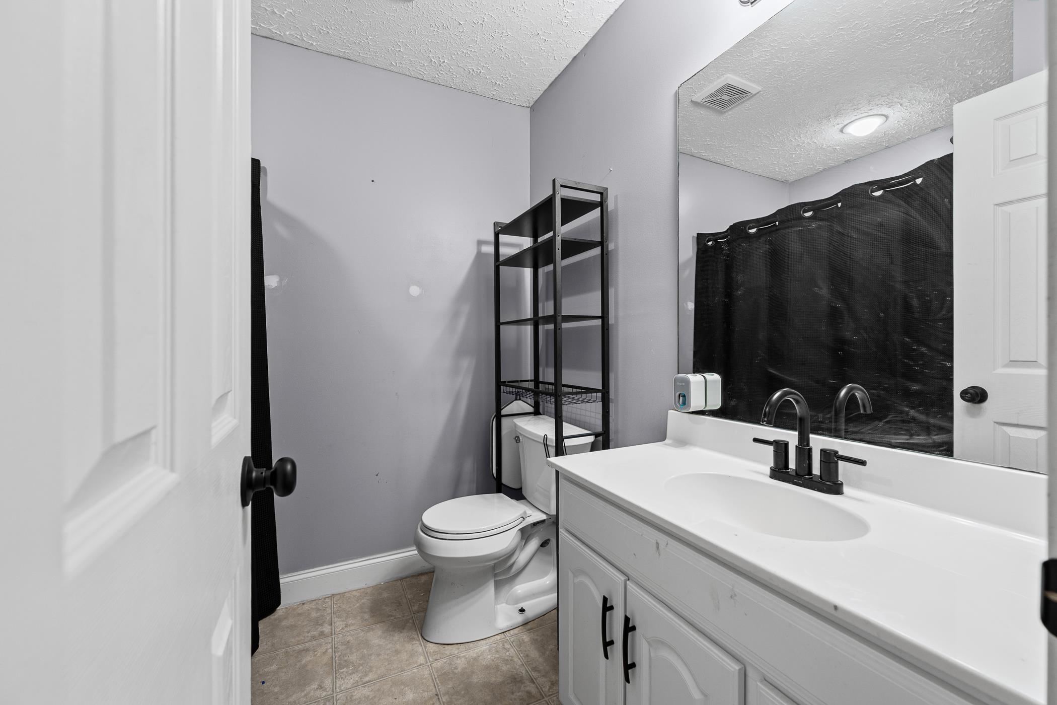 258 Gibbs Road Property Photo 20