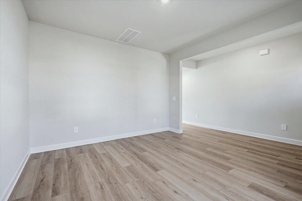 1020 Southwell Drive Property Photo 5