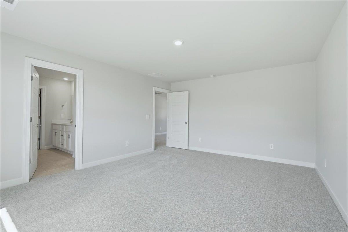 1020 Southwell Drive Property Photo 23
