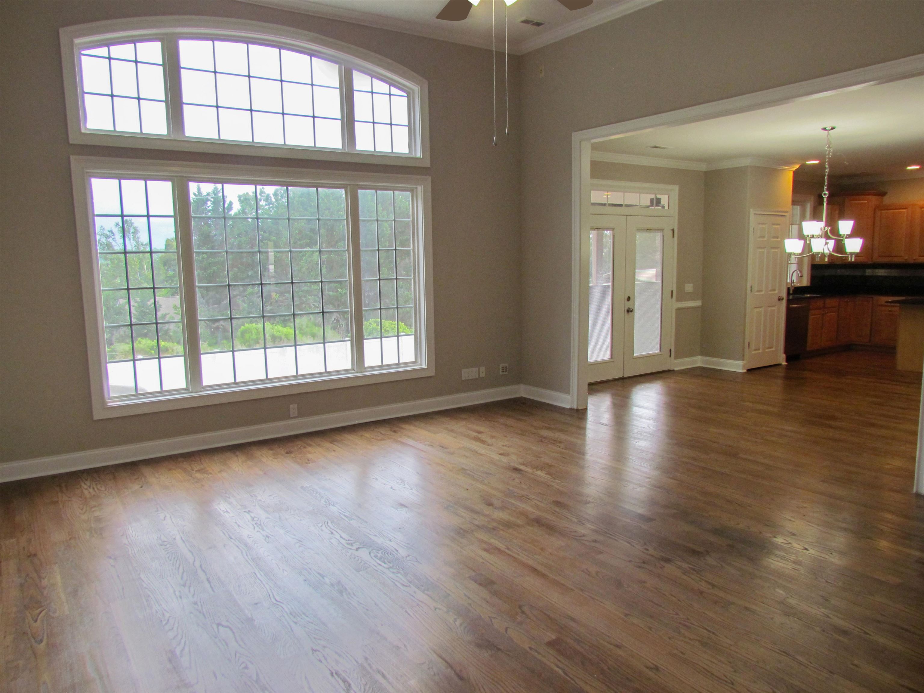 529 Albatross Road Property Photo 2