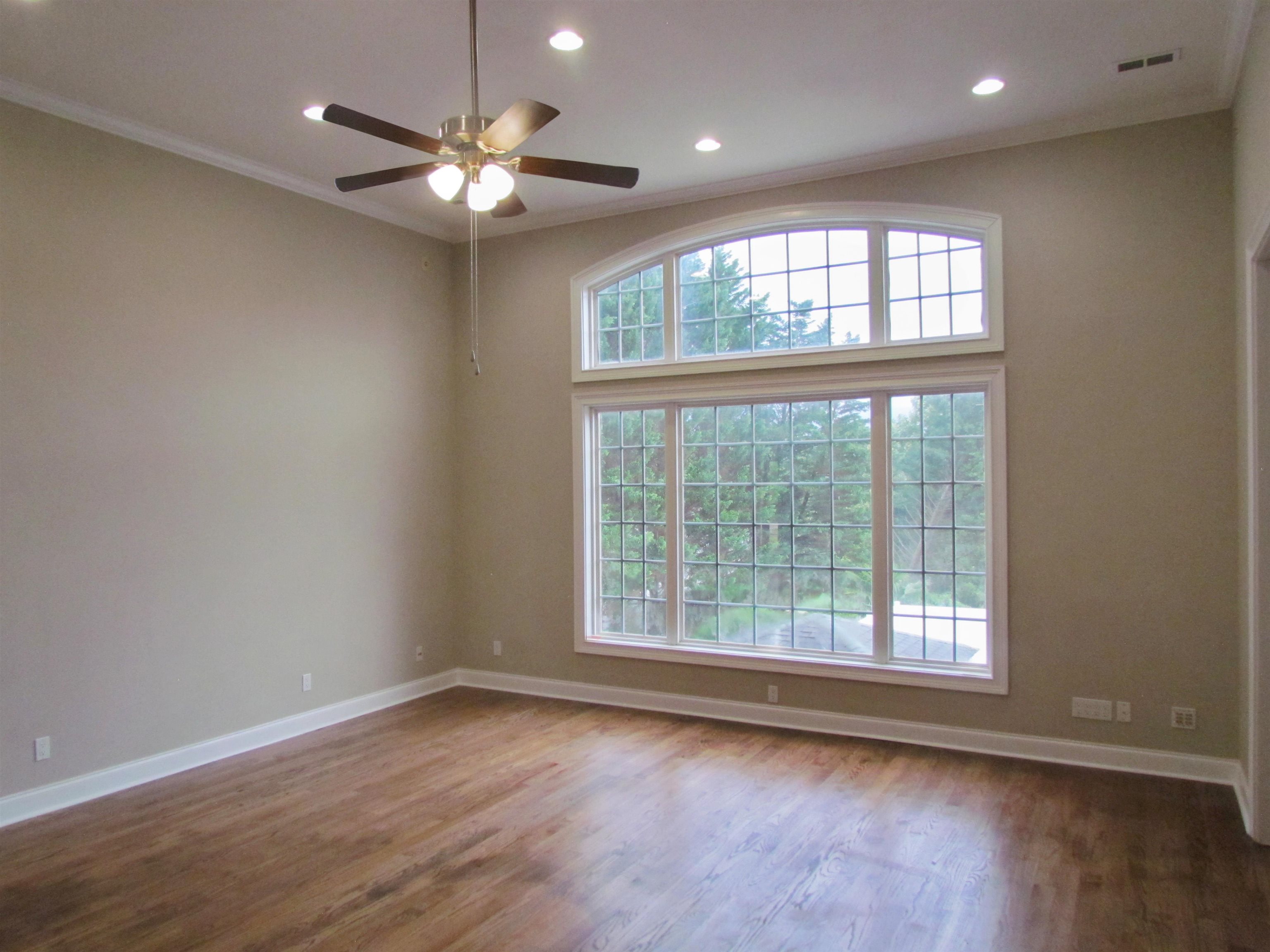 529 Albatross Road Property Photo 3