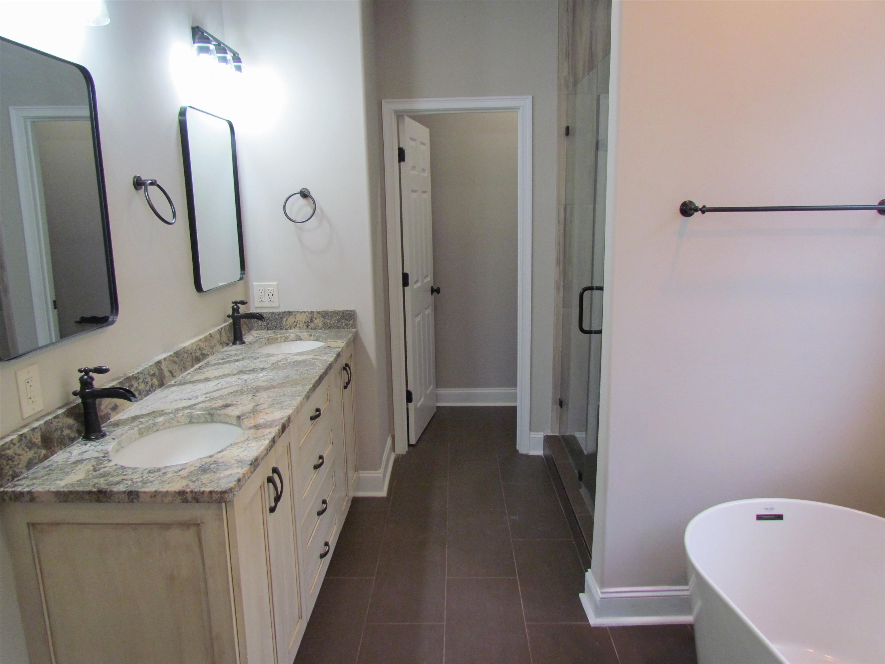 529 Albatross Road Property Photo 19
