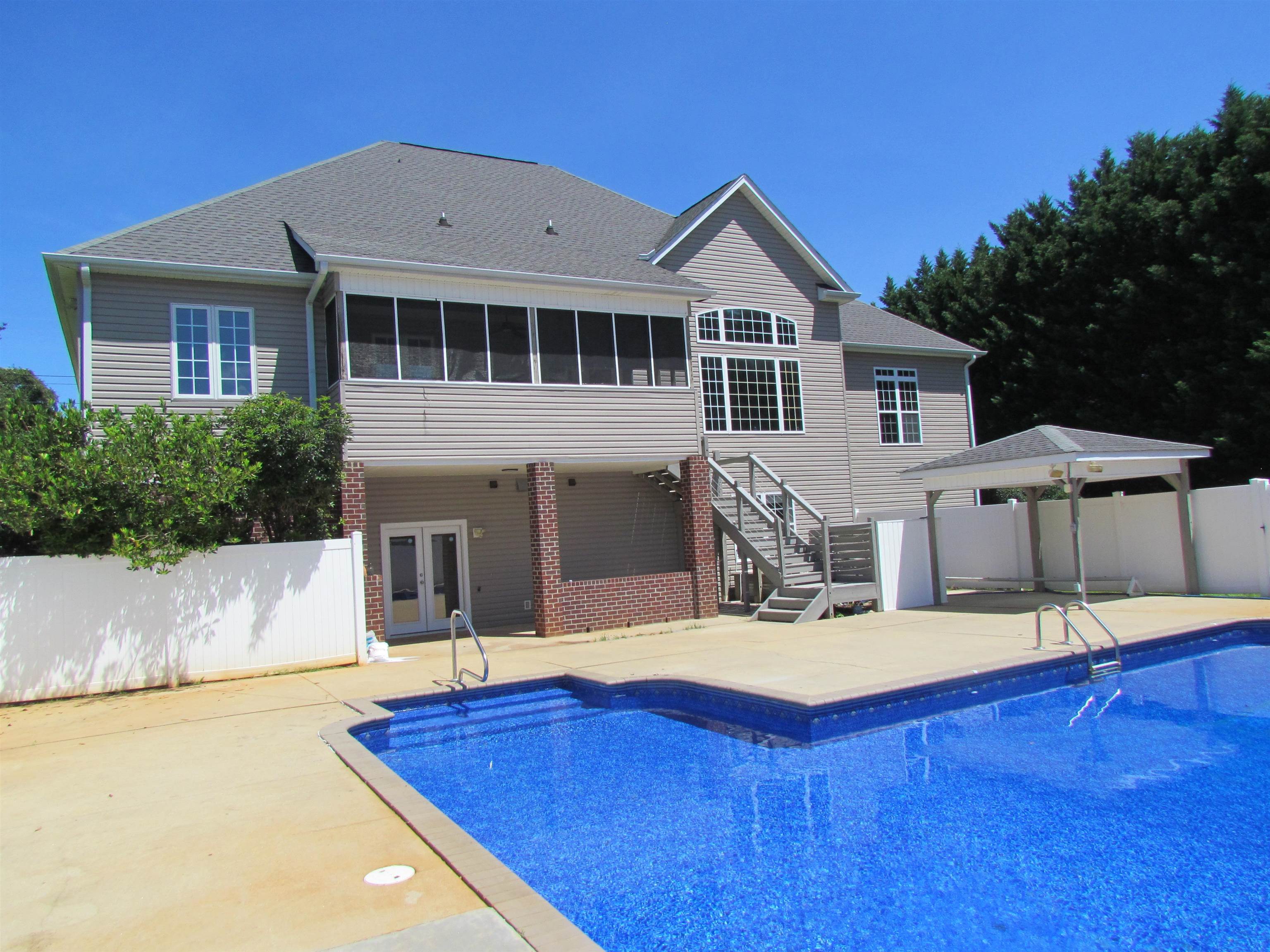 529 Albatross Road Property Photo 34