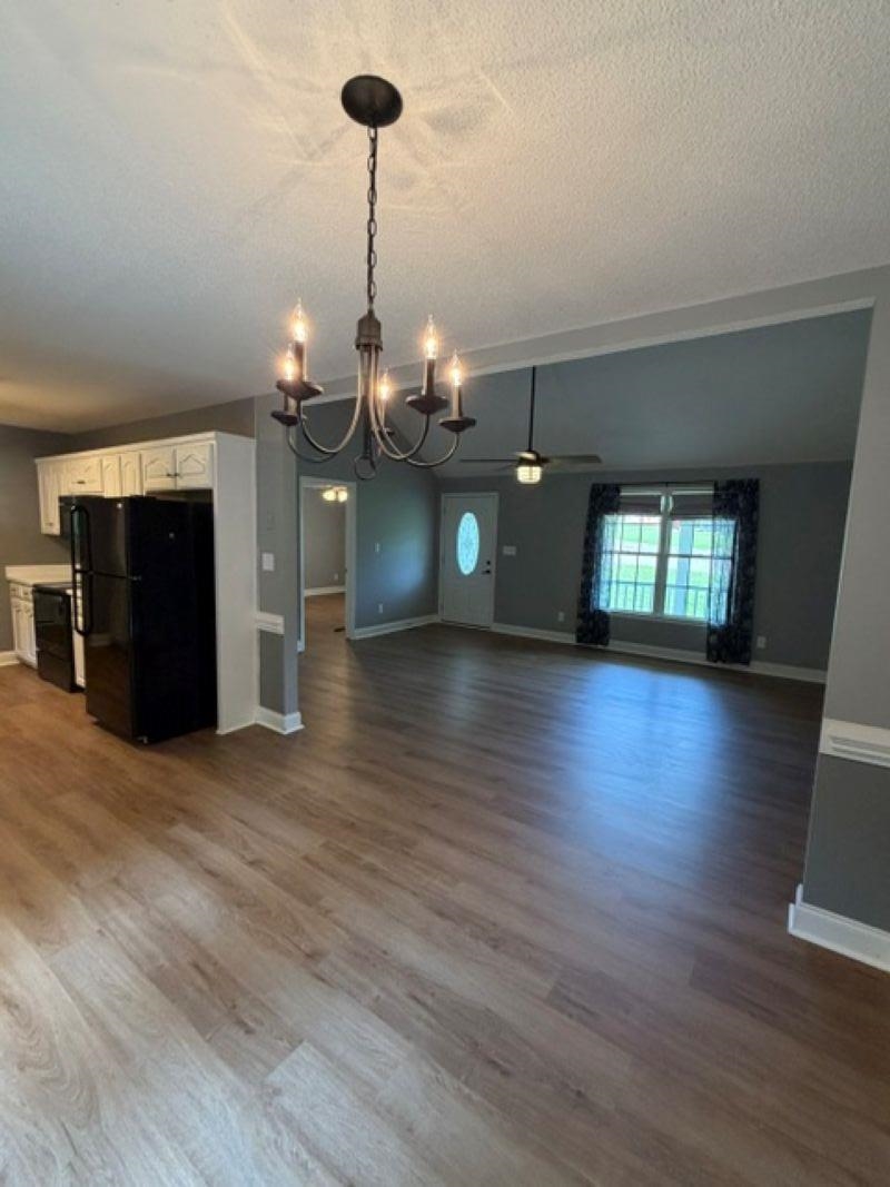 539 Wind Crest Dr. Property Photo 5