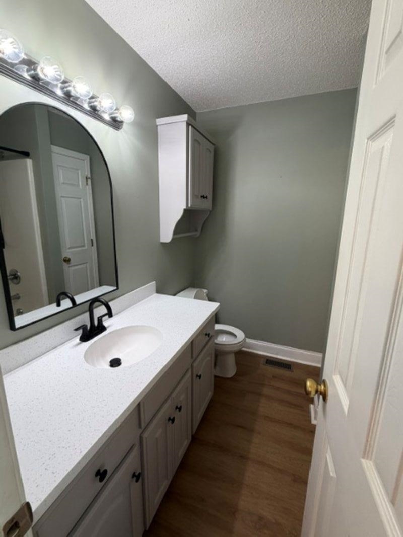 539 Wind Crest Dr. Property Photo 8