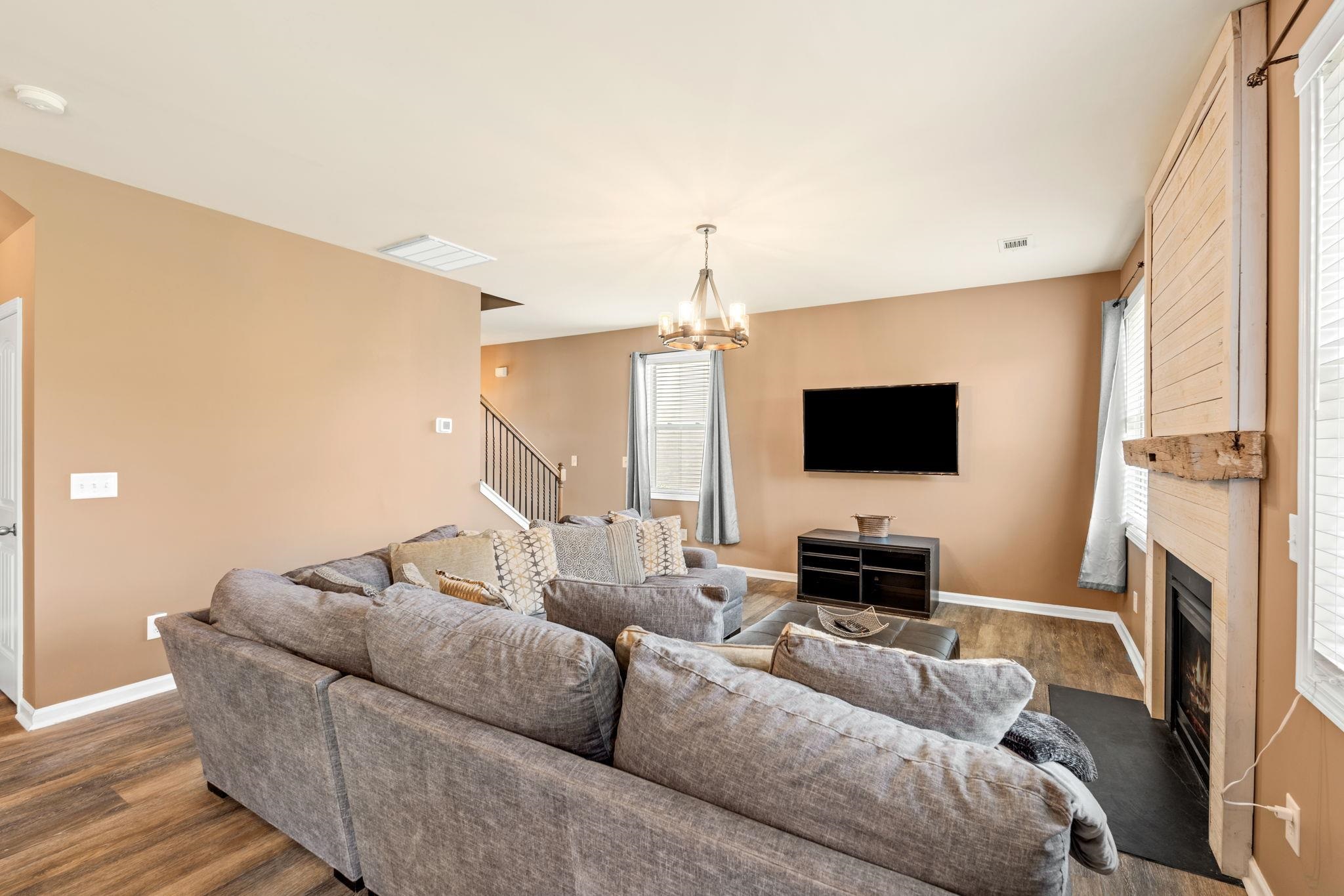 11 Straiharn Place Property Photo 9
