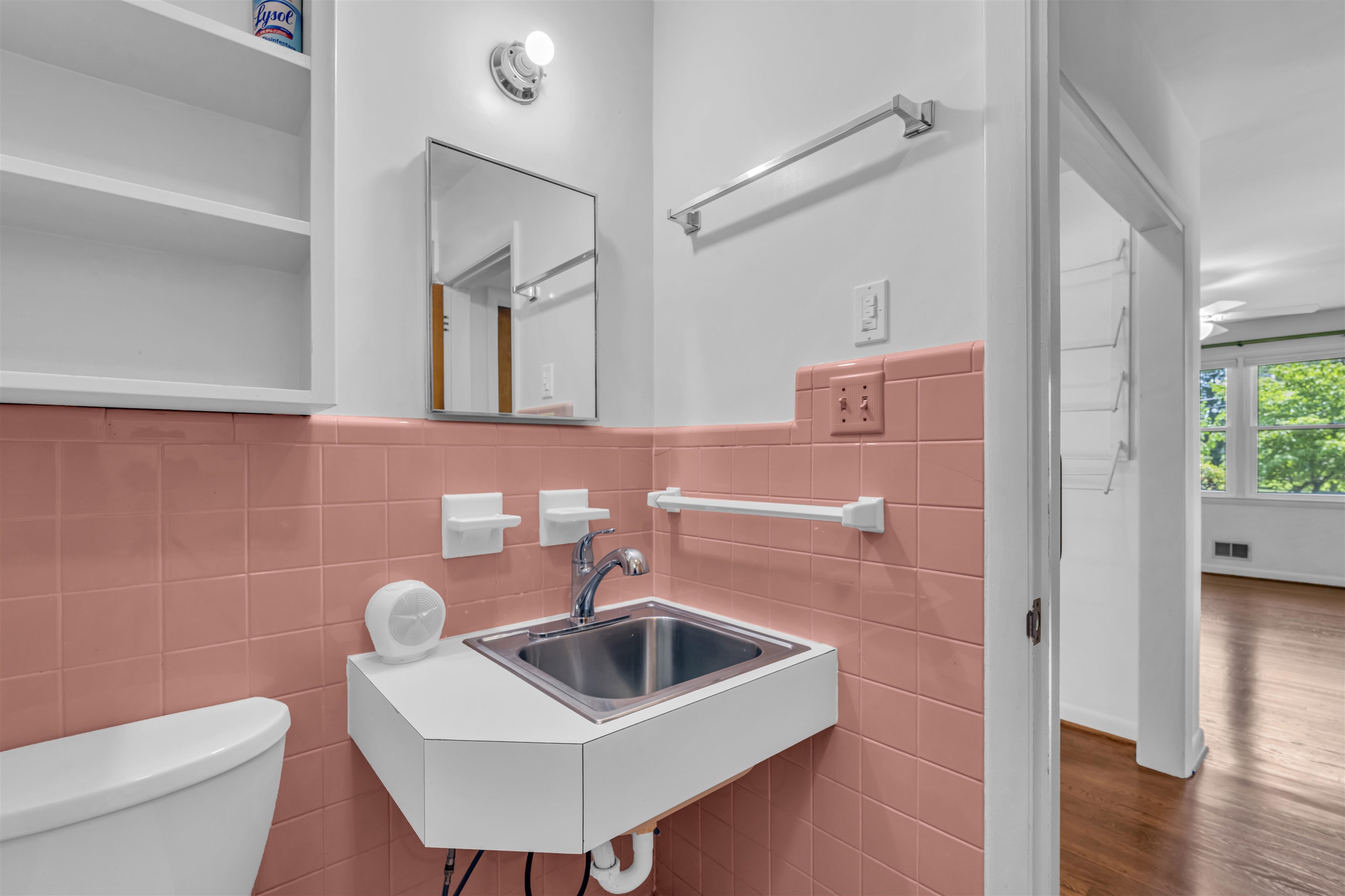 402 Springwood Drive Property Photo 16