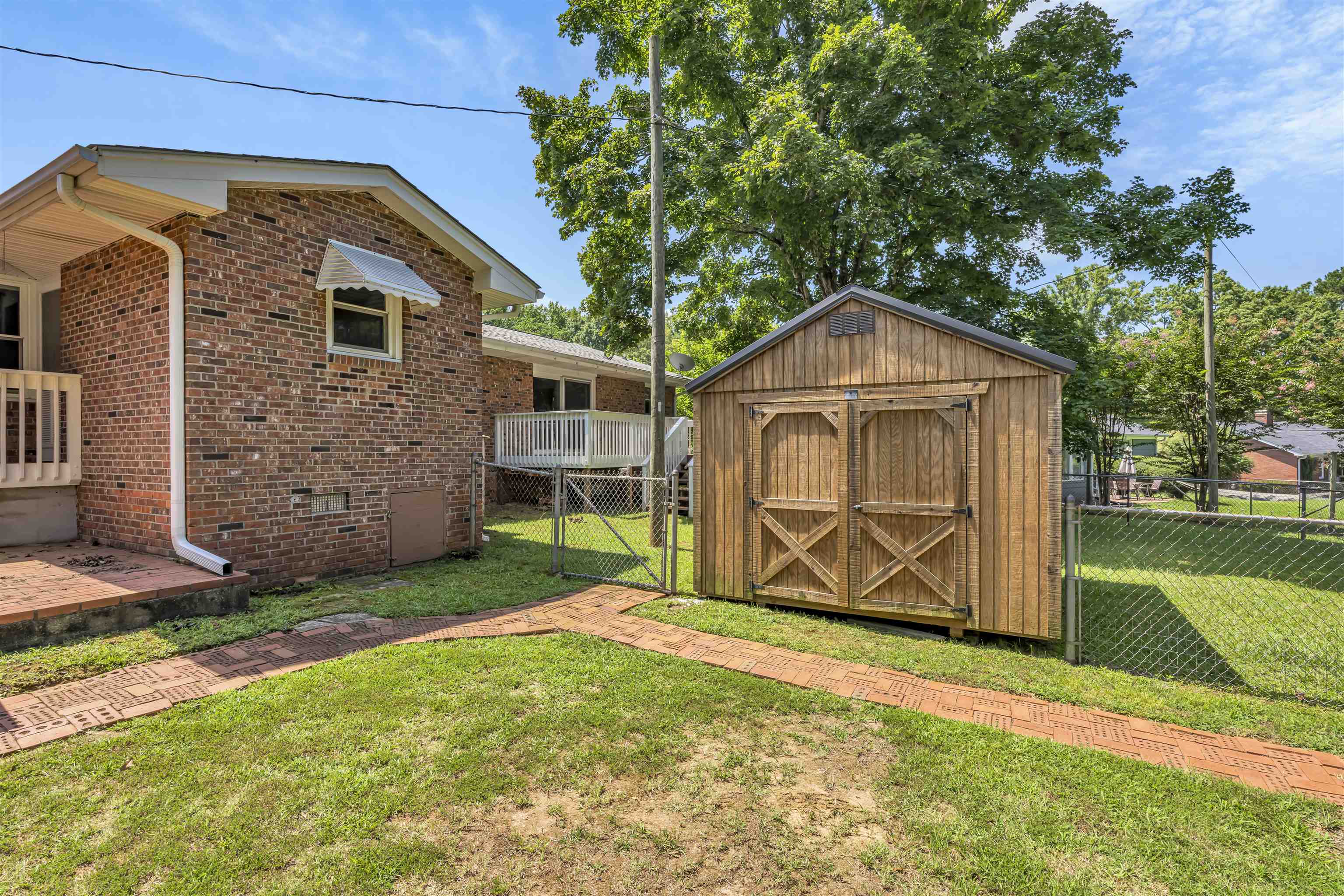 402 Springwood Drive Property Photo 21