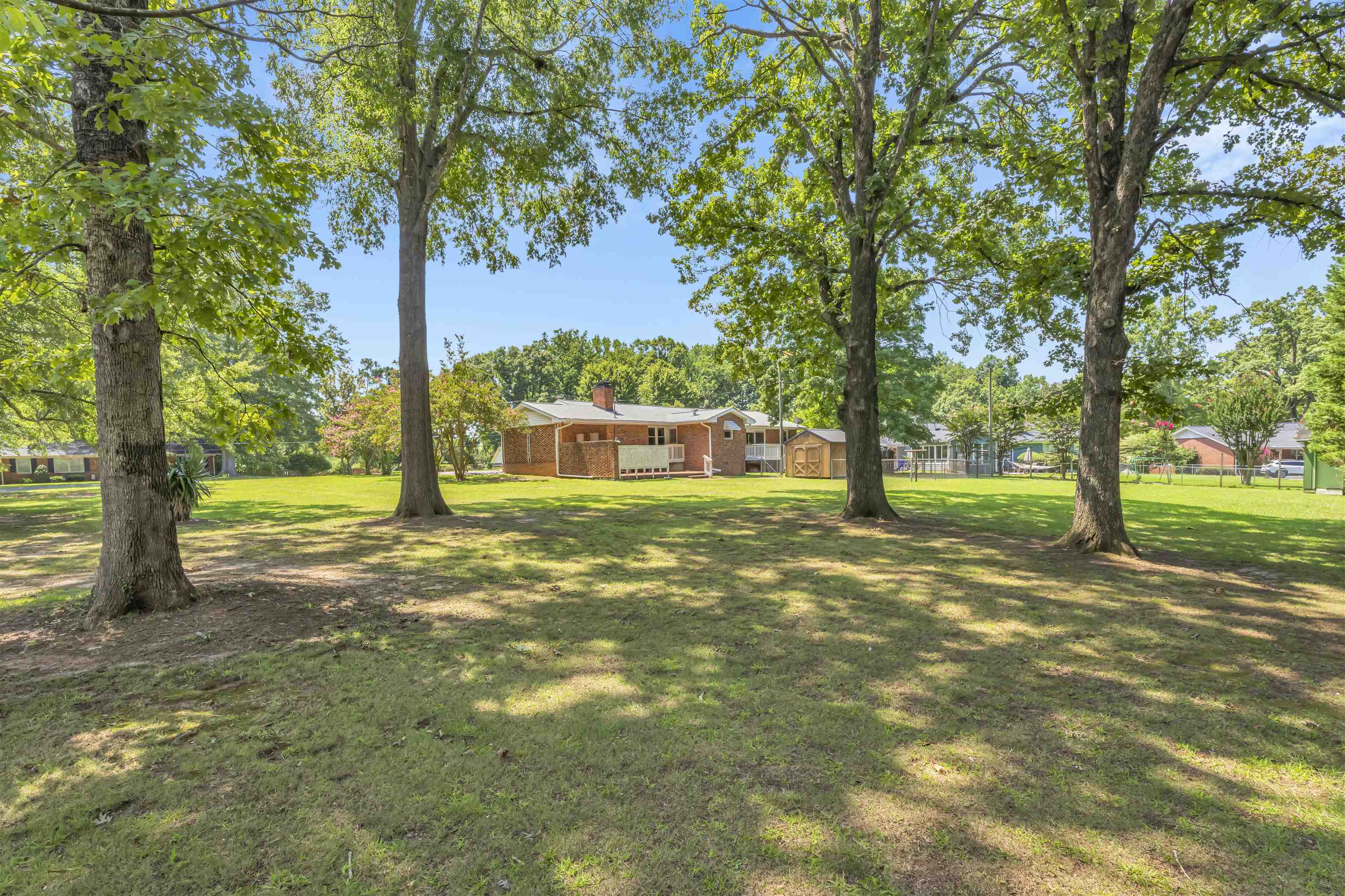 402 Springwood Drive Property Photo 22