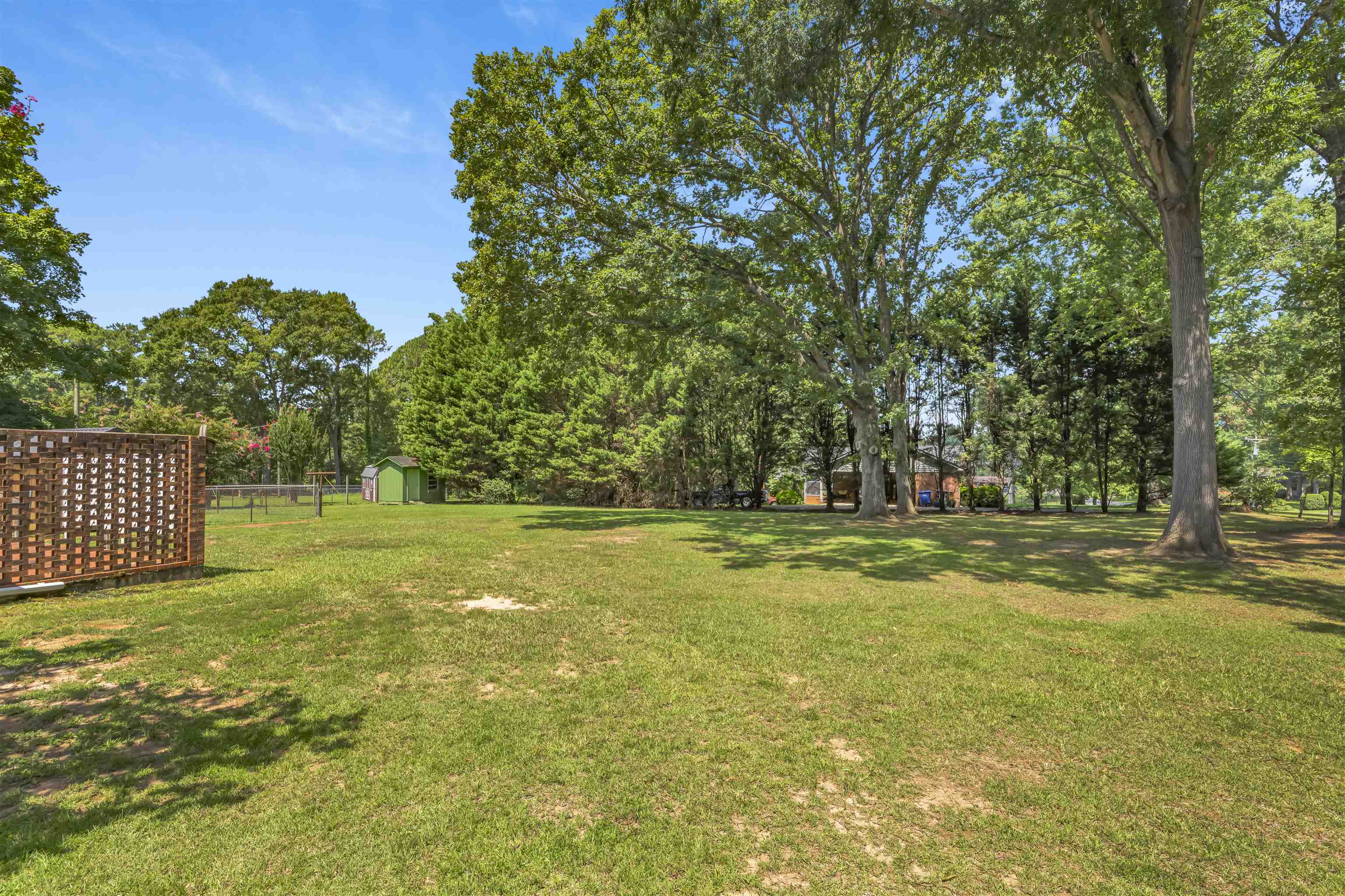402 Springwood Drive Property Photo 23