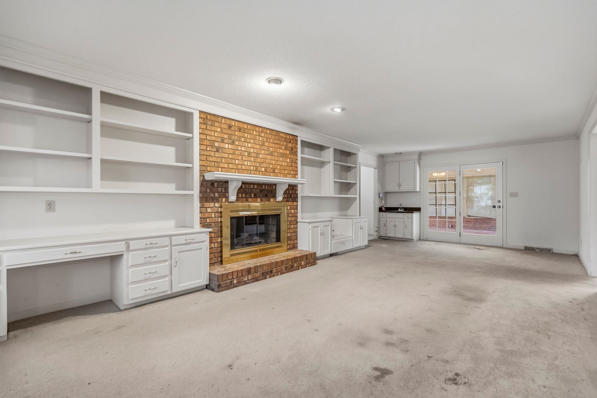 346 Round Ridge Rd Property Photo 8