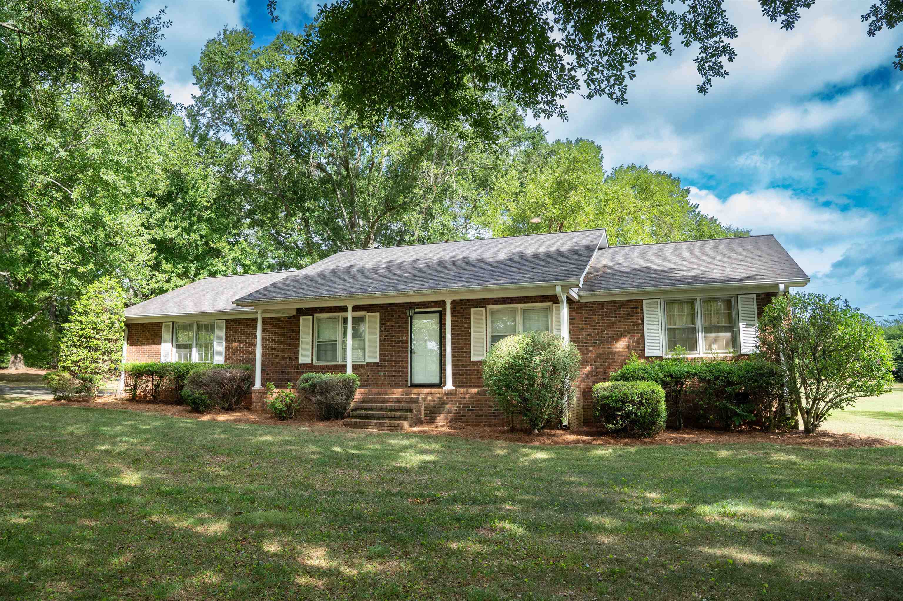 551 Riveroak Road Property Photo 1