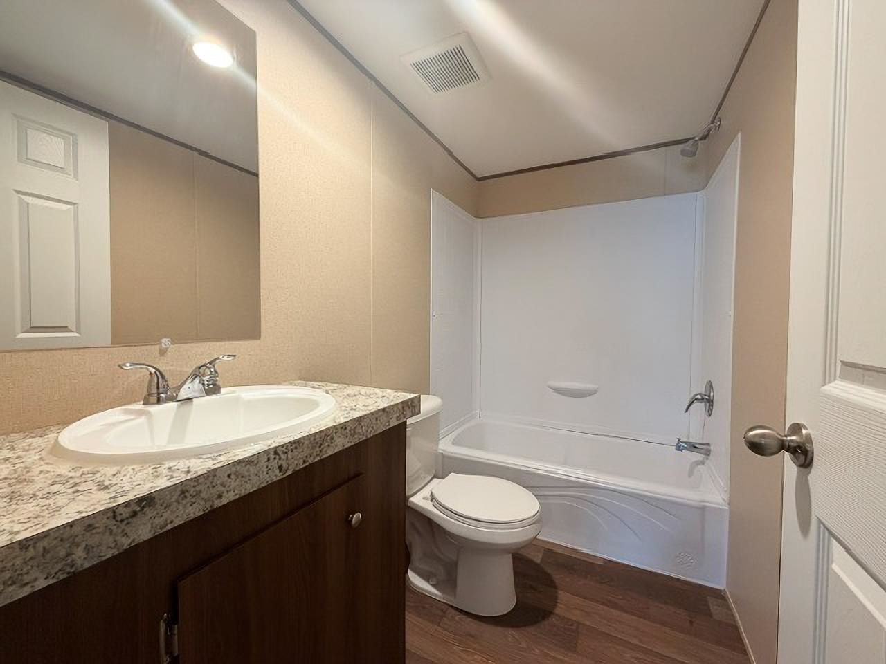 210 Thompson Road Property Photo 24