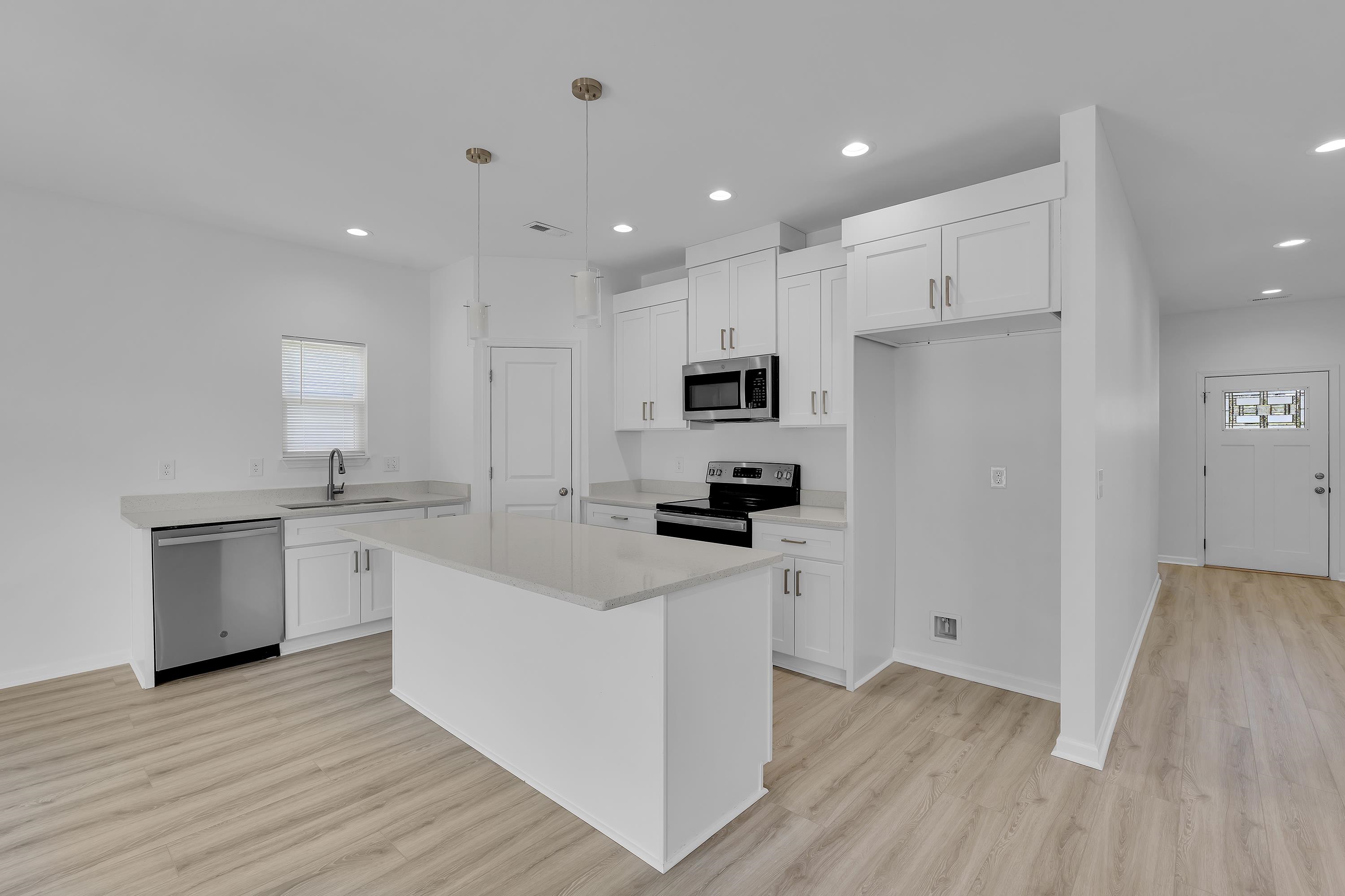 556 Sand Clay Road Property Photo 9