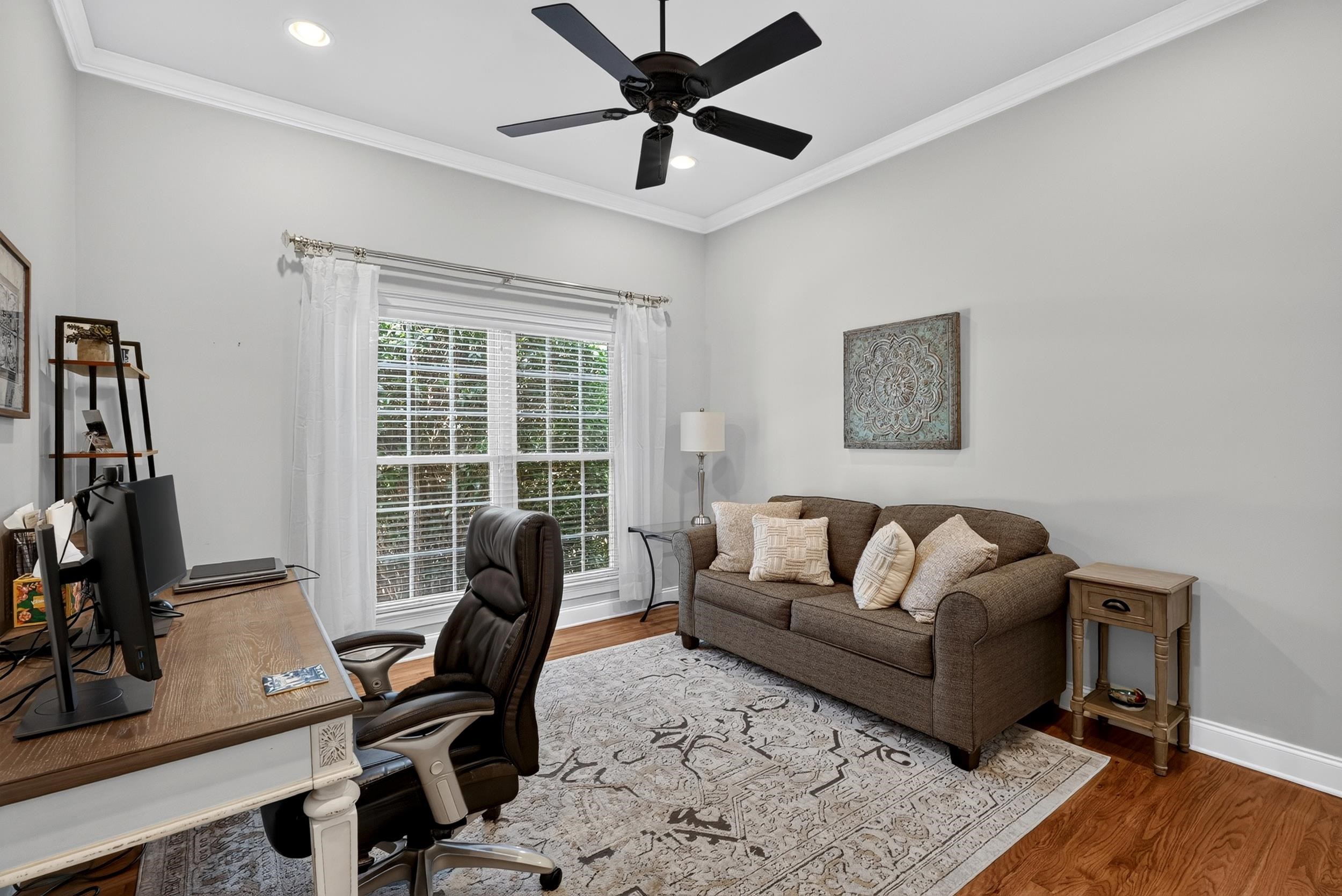 415 Lions Paw Court Property Photo 18