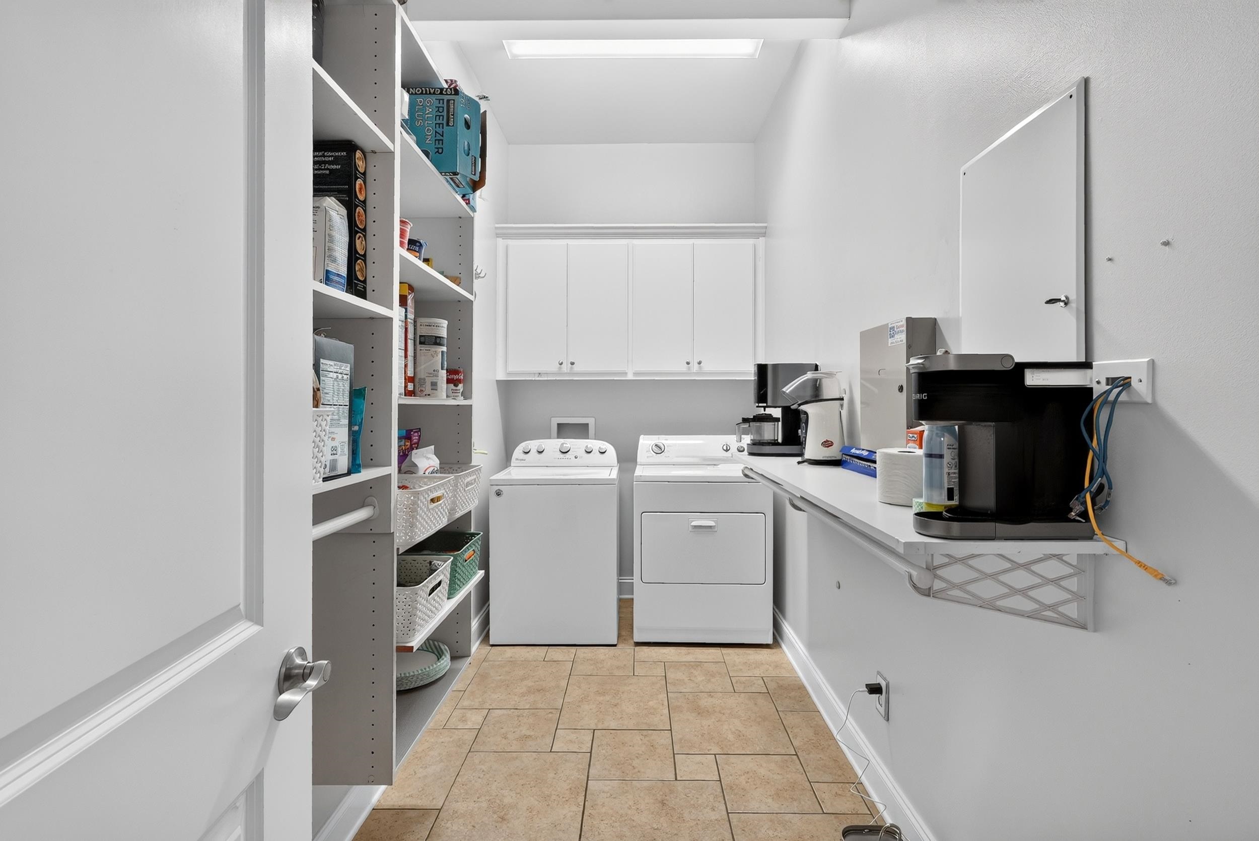 415 Lions Paw Court Property Photo 20
