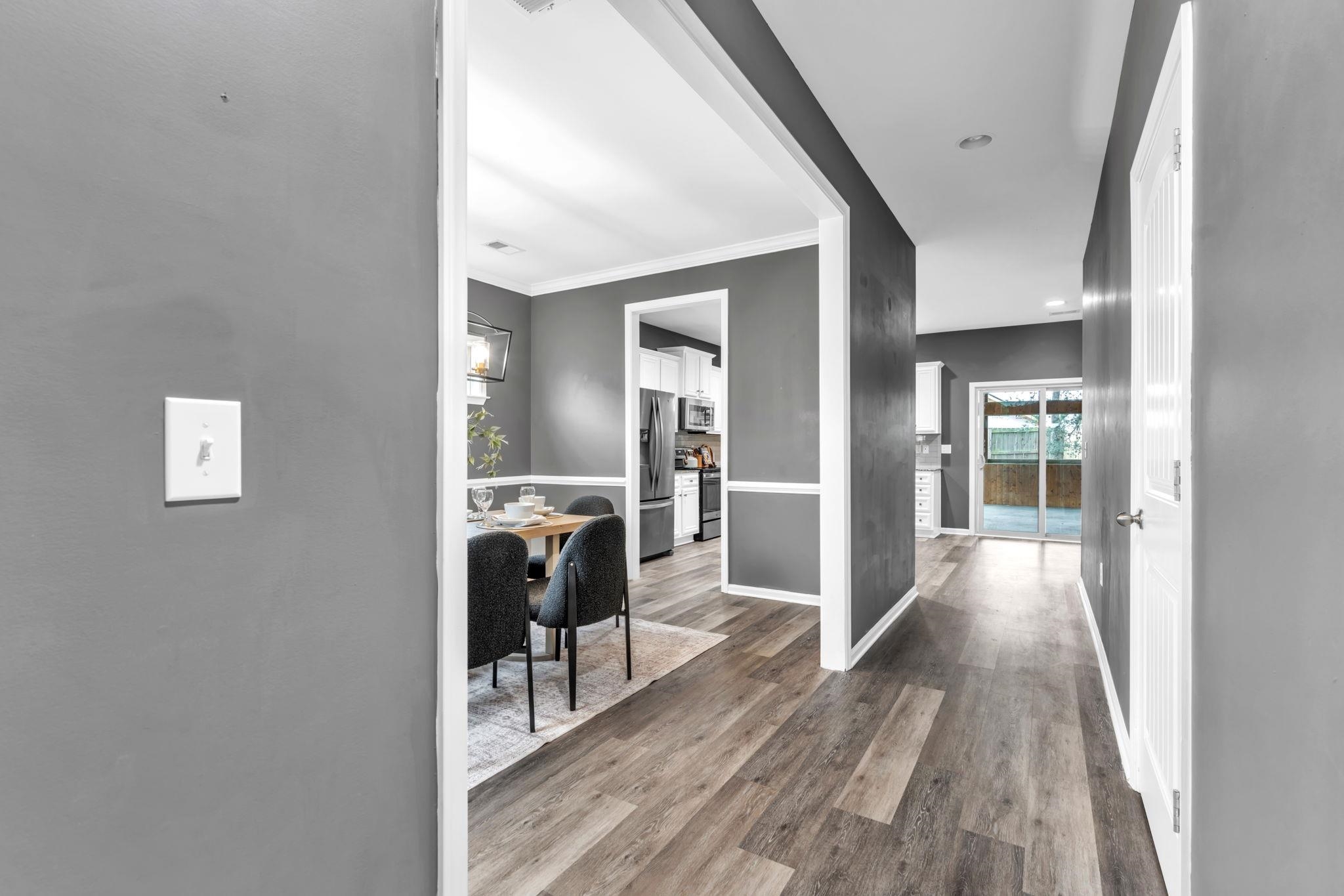 524 Marathon Court Property Photo 4