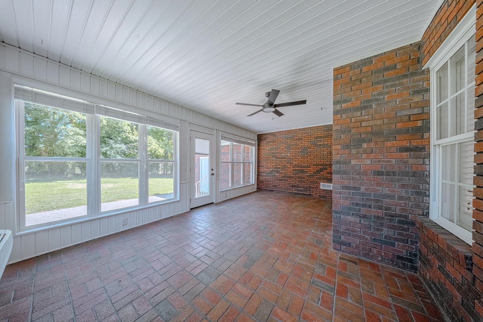 109 Cameron Lane Property Photo 43