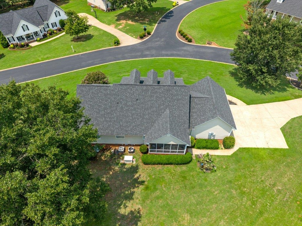 404 Shallowford Drive Property Photo 44