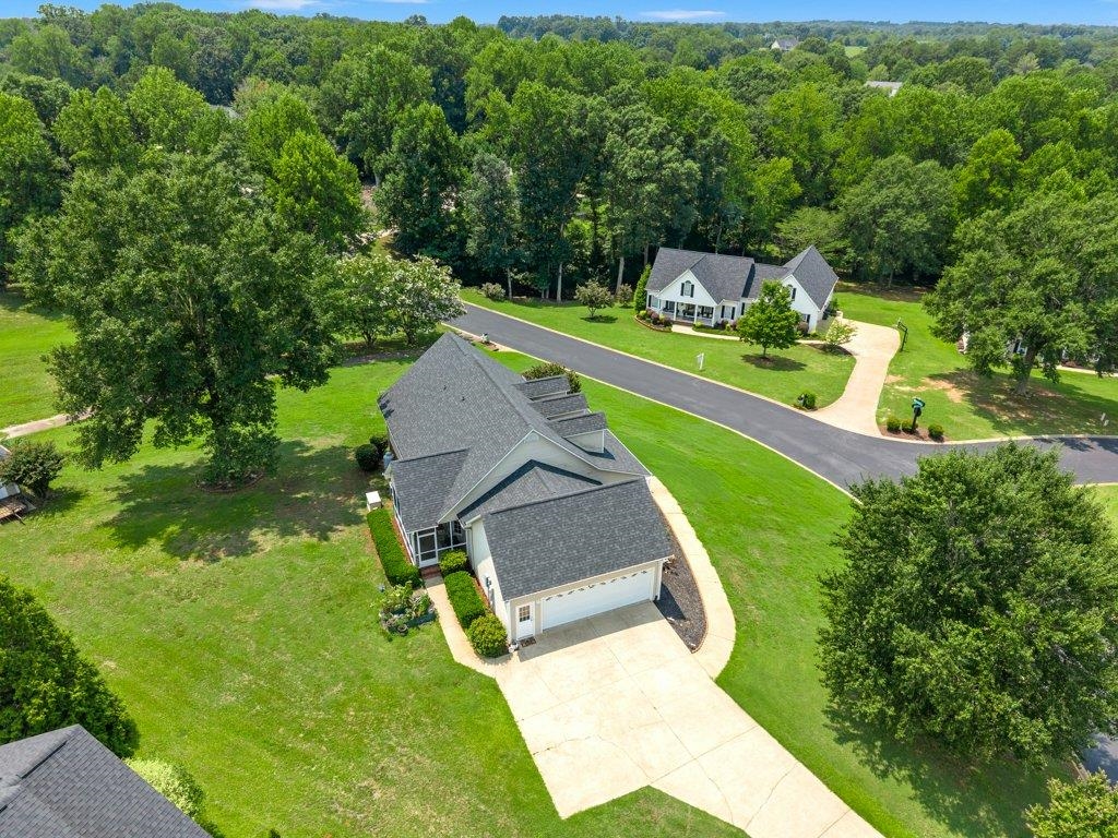 404 Shallowford Drive Property Photo 45