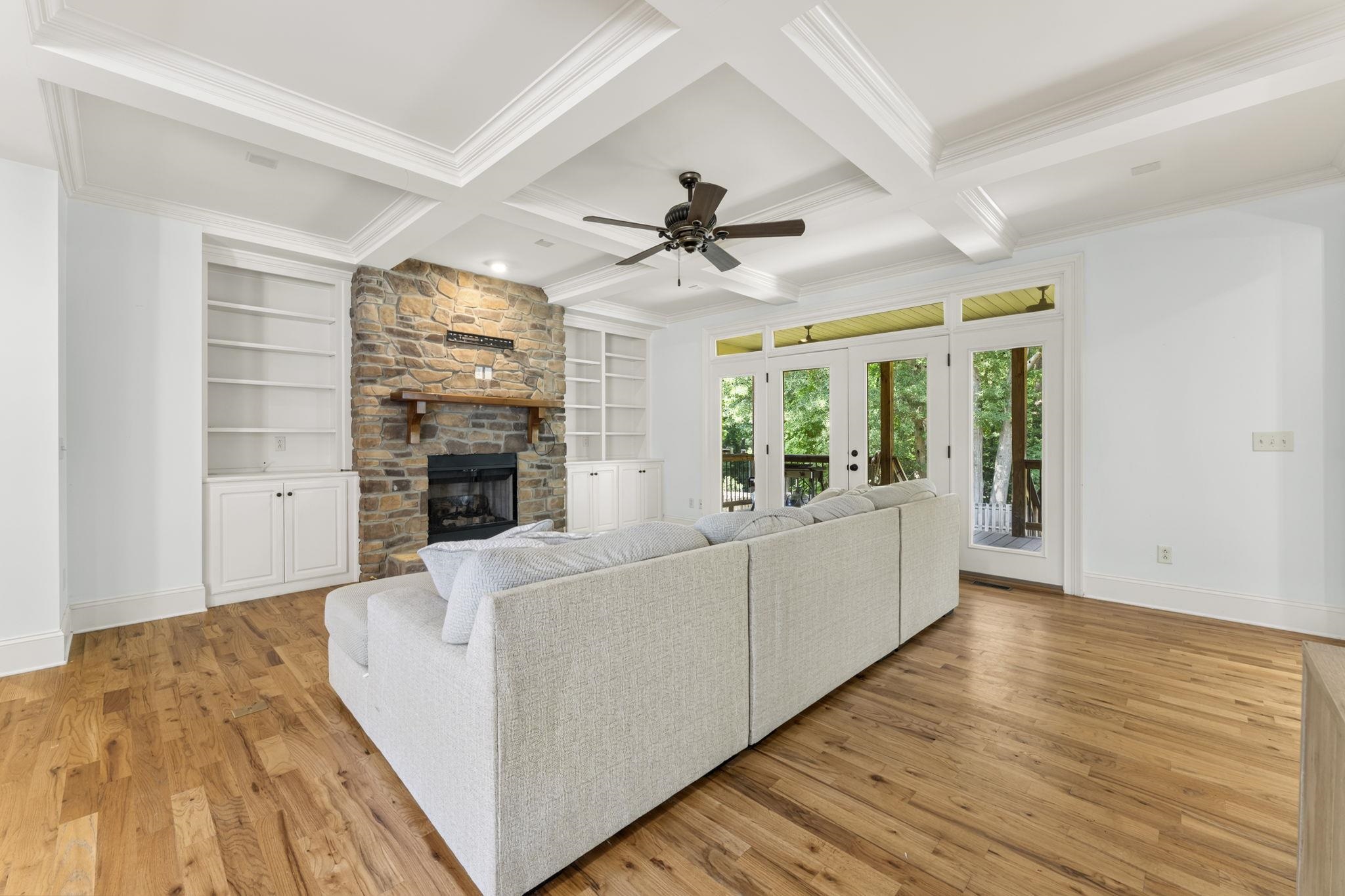 18 Candleston Place Property Photo 8