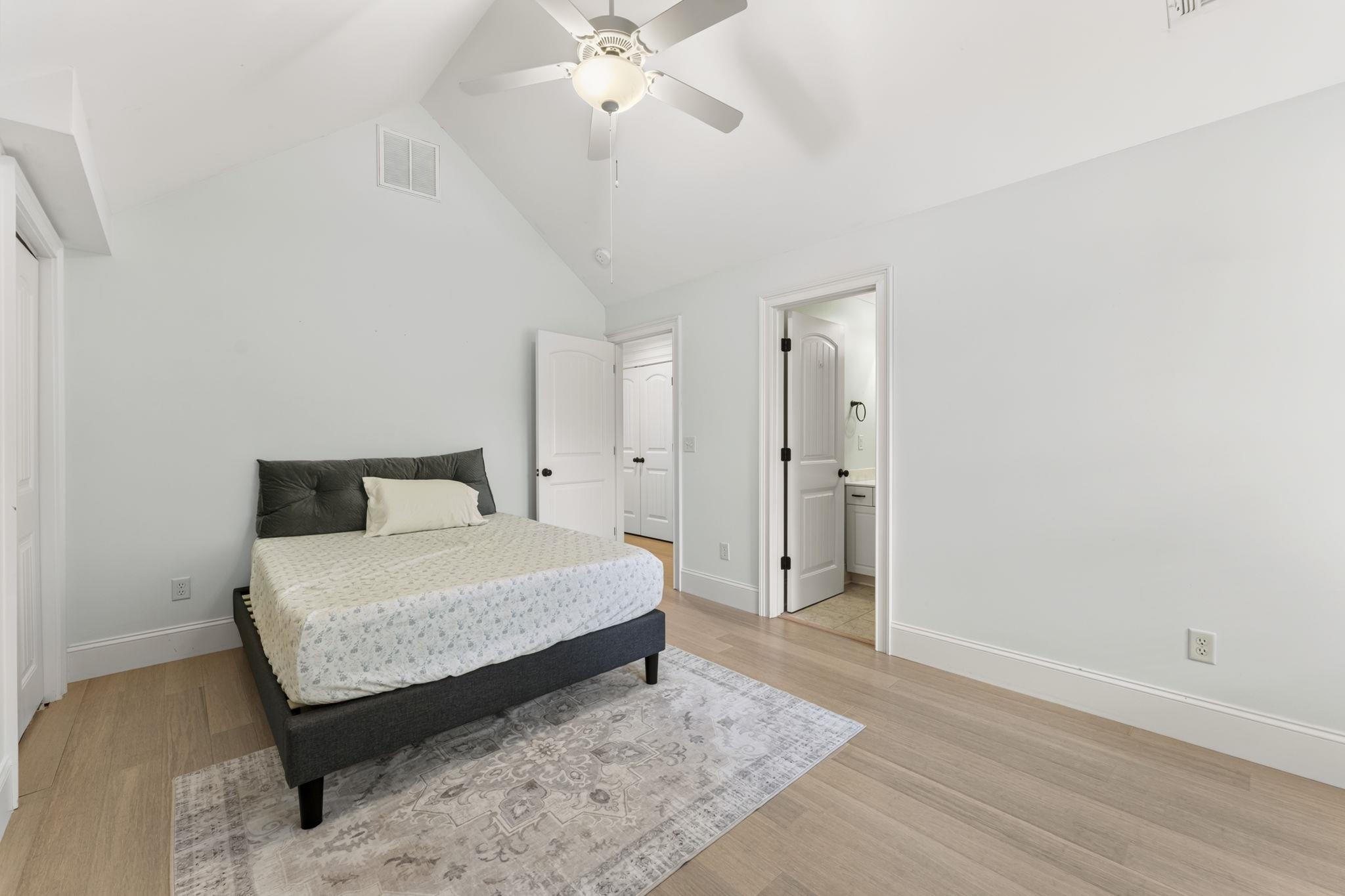 18 Candleston Place Property Photo 20