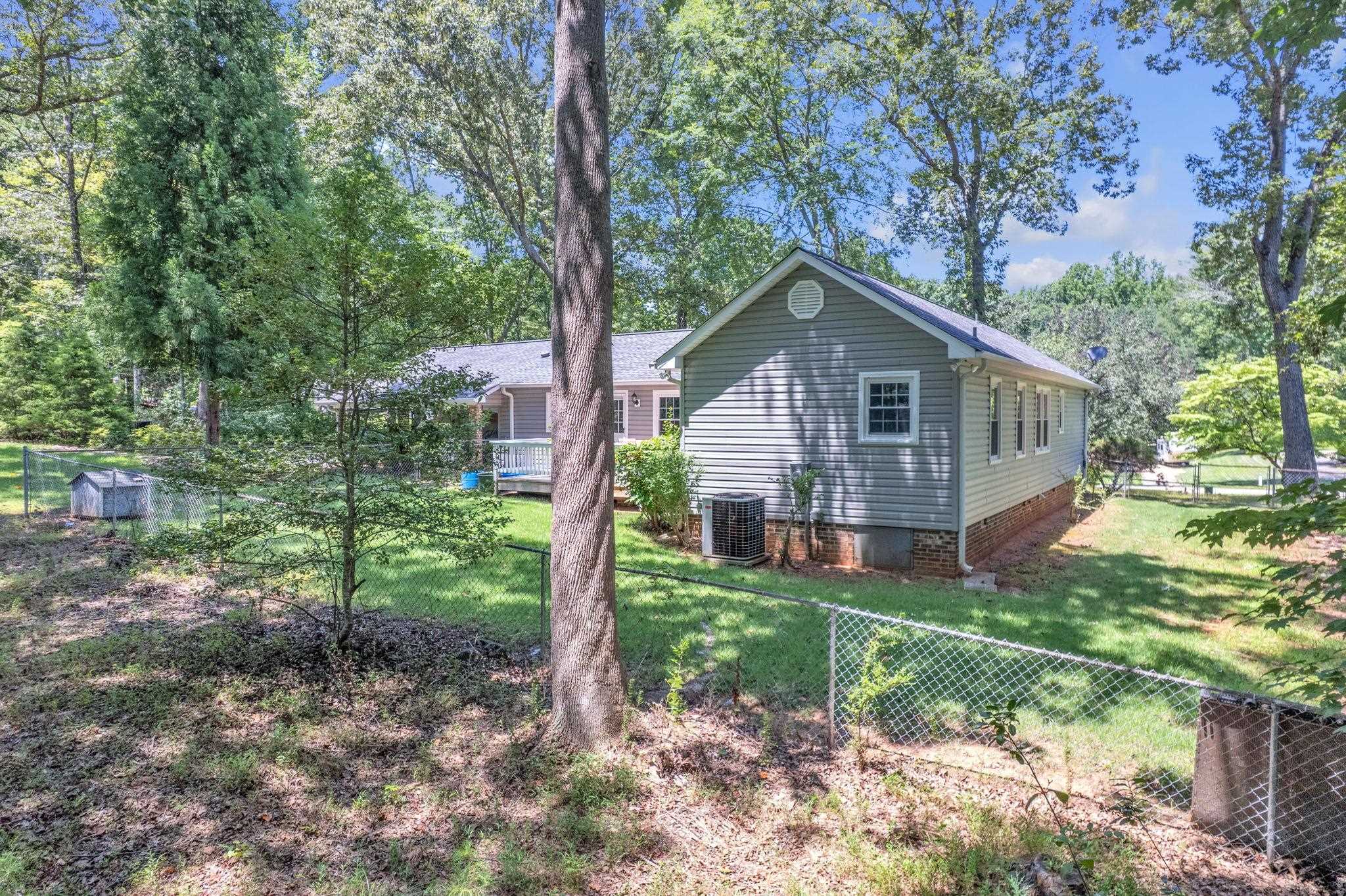 180 Winchester Drive Property Photo 23