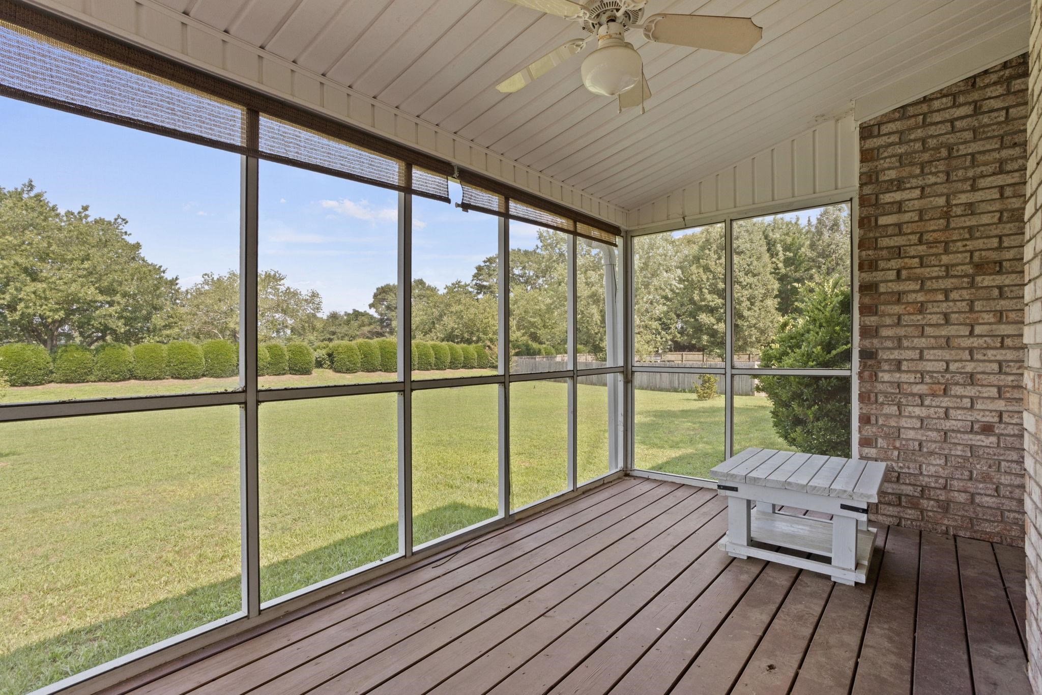 515 Blackstone Drive Property Photo 27