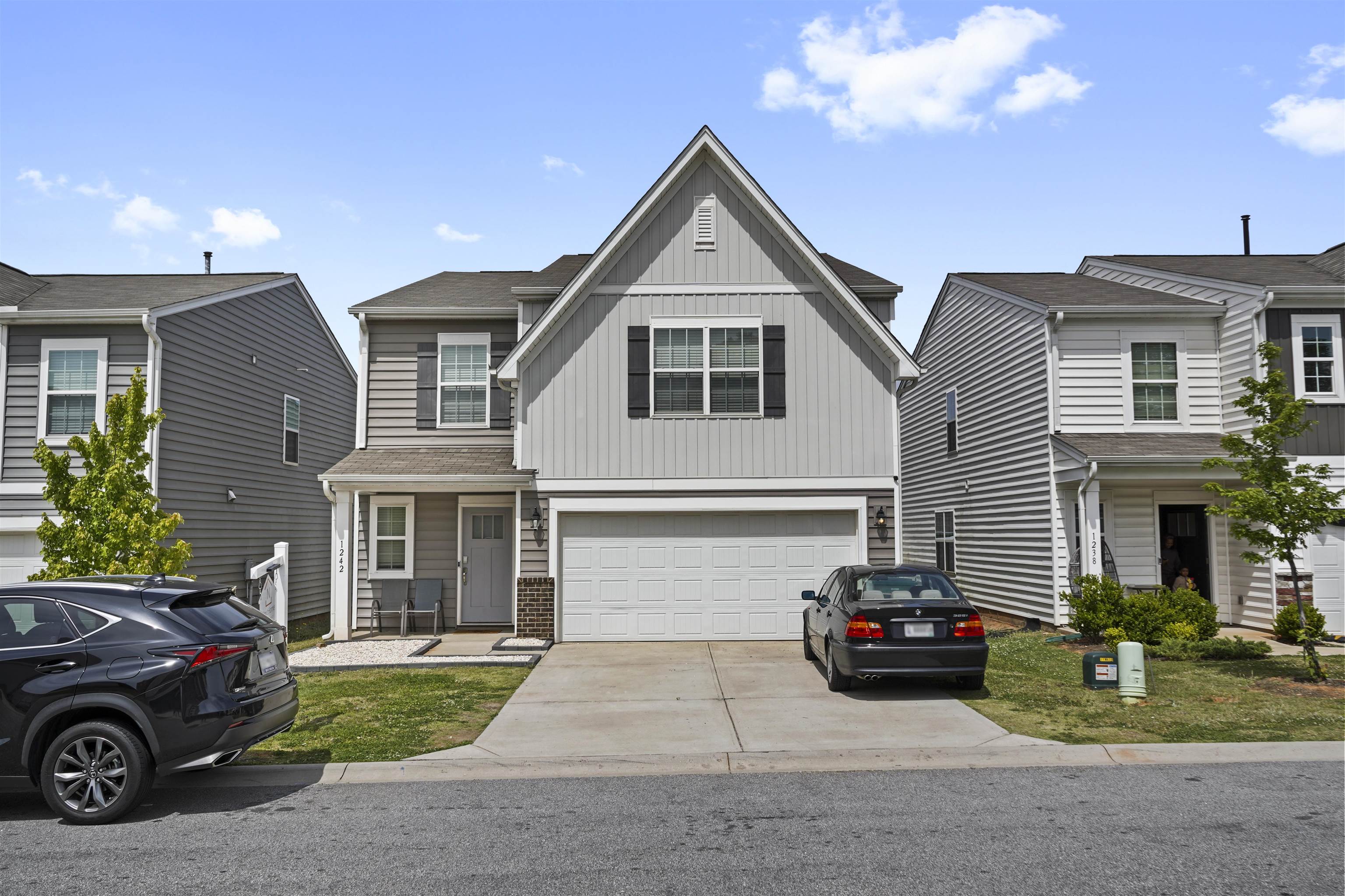 1242 Kilead Court Property Photo 3