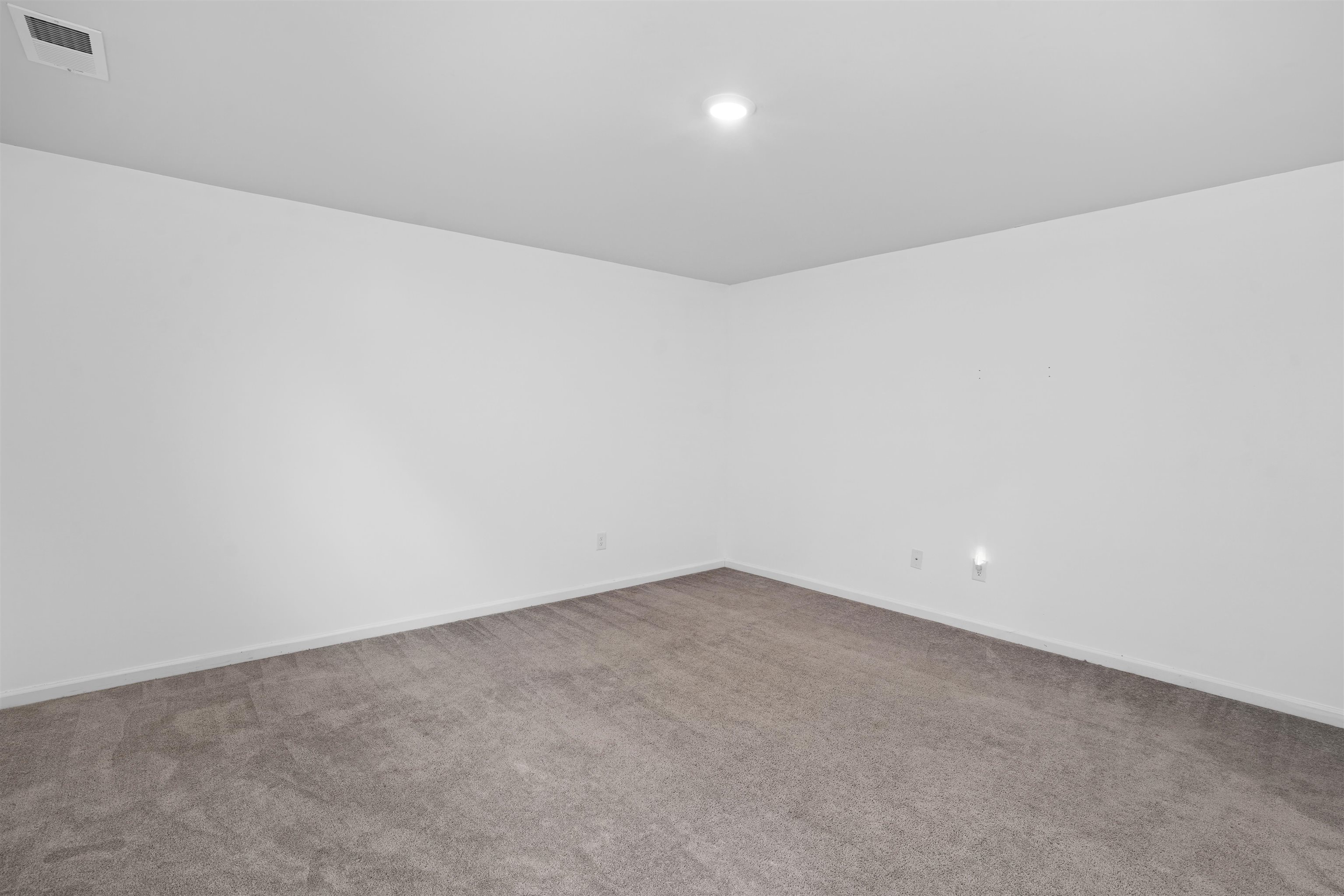 1242 Kilead Court Property Photo 27