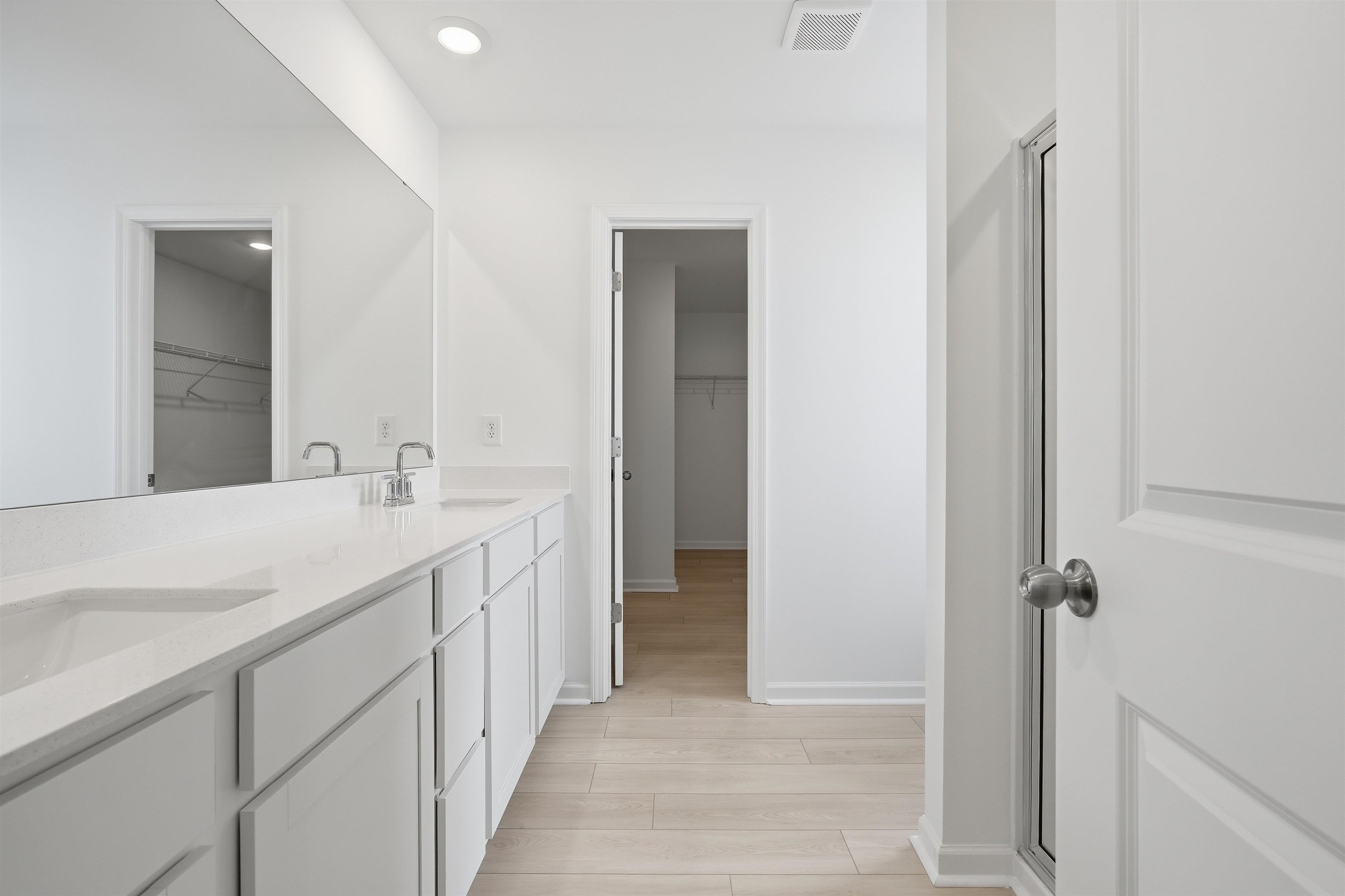 1636 Chestnut Grove Way Property Photo 17