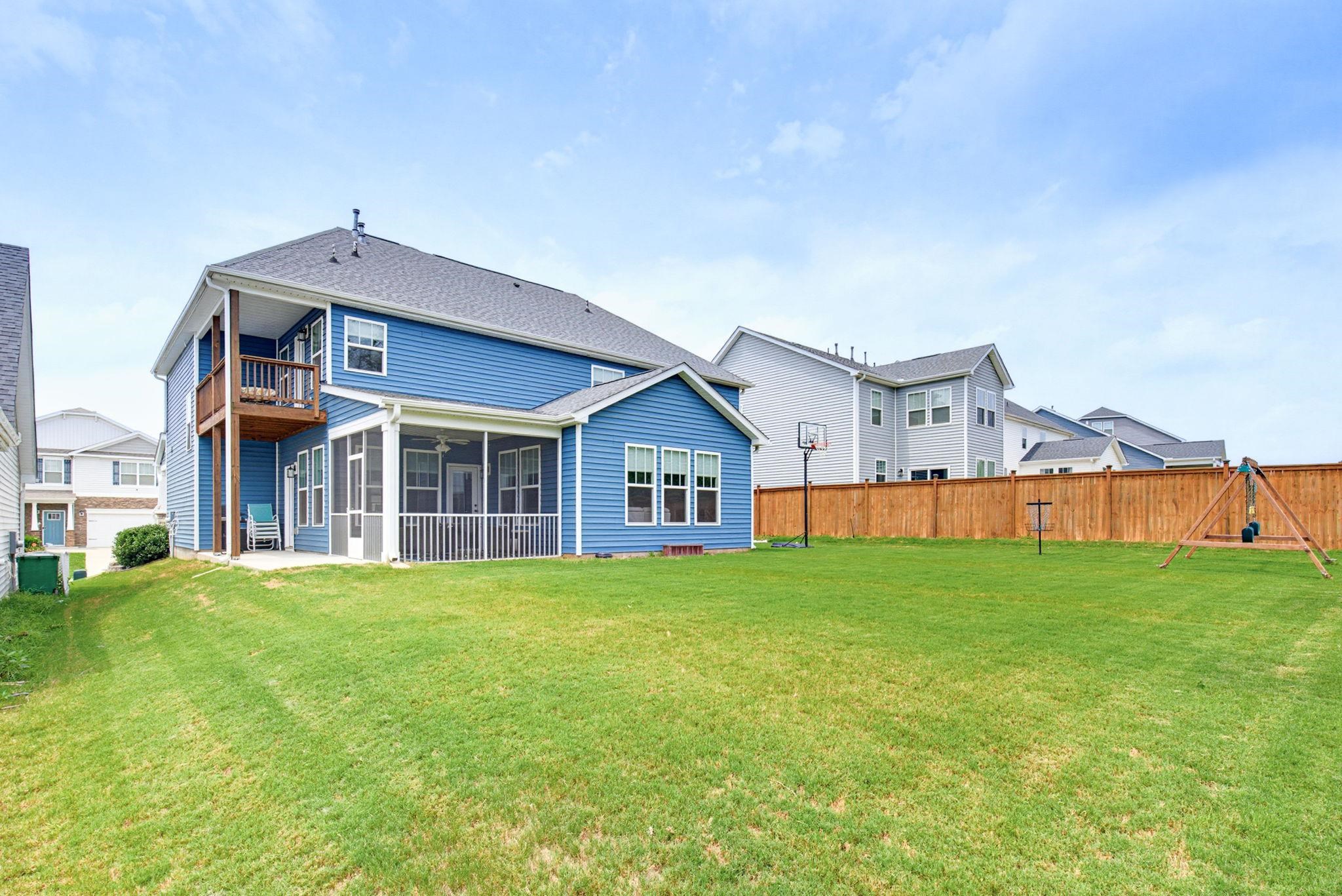 183 Fenwick Drive Property Photo 3