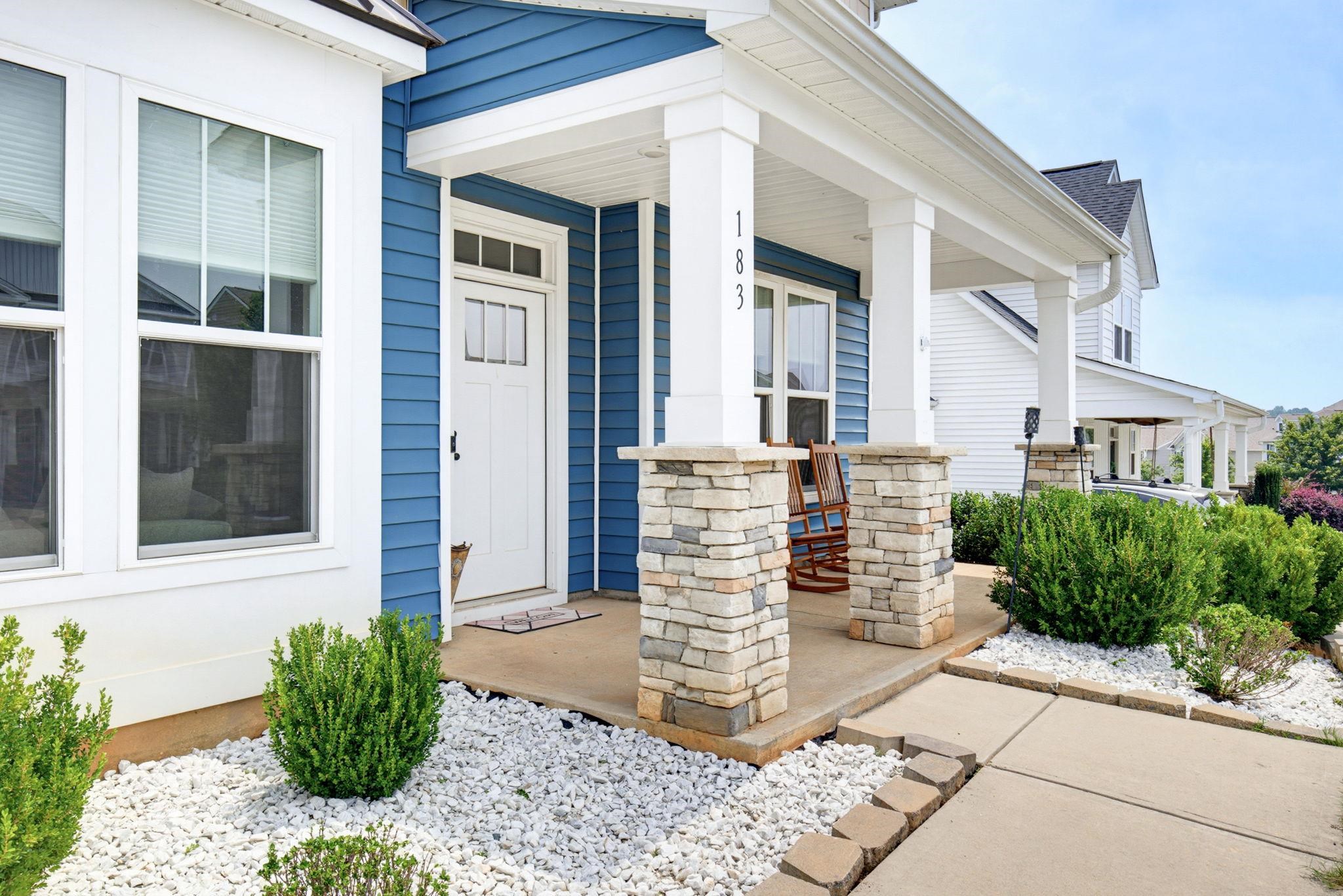 183 Fenwick Drive Property Photo 4
