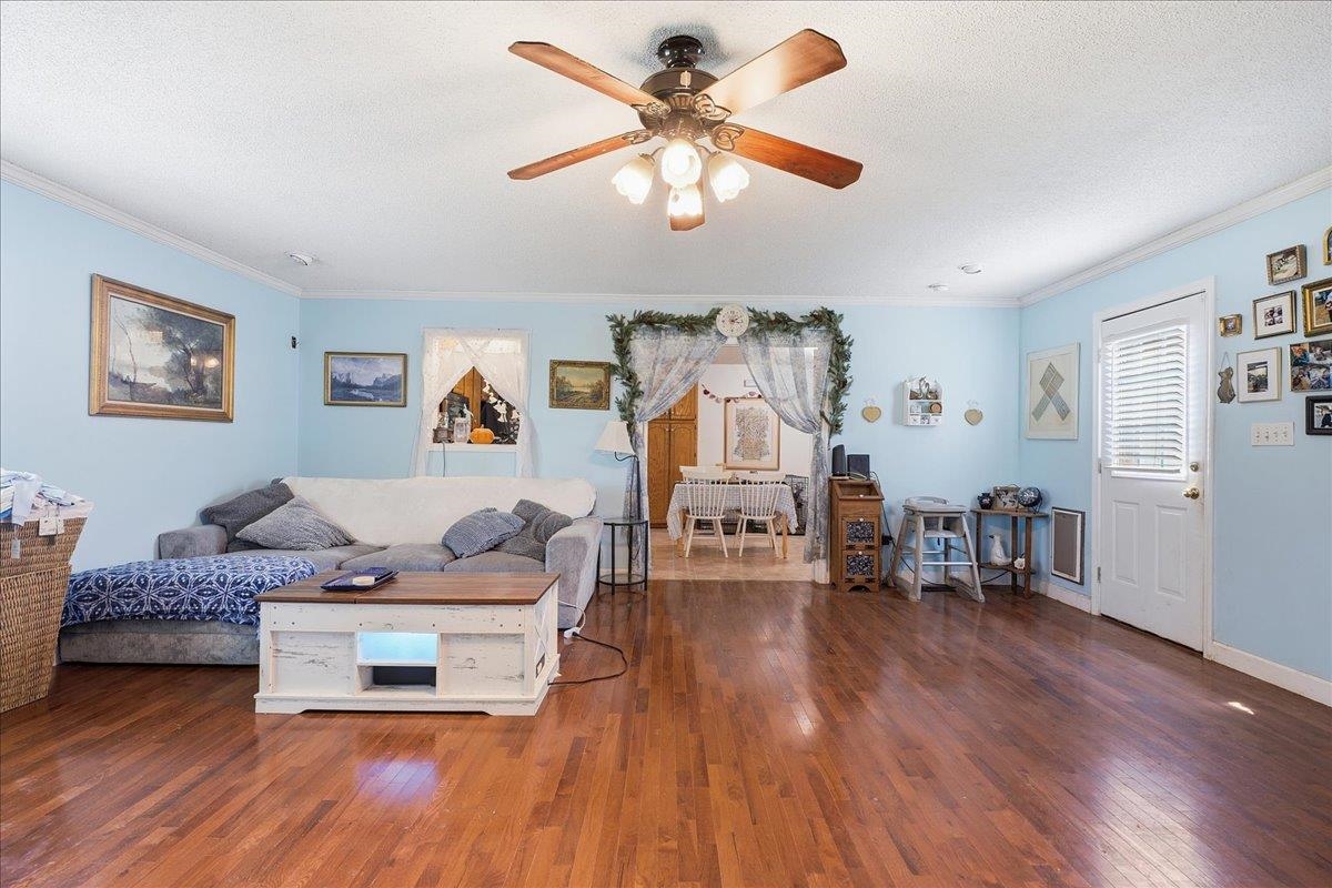 113 Beaver Creek Drive Property Photo 4