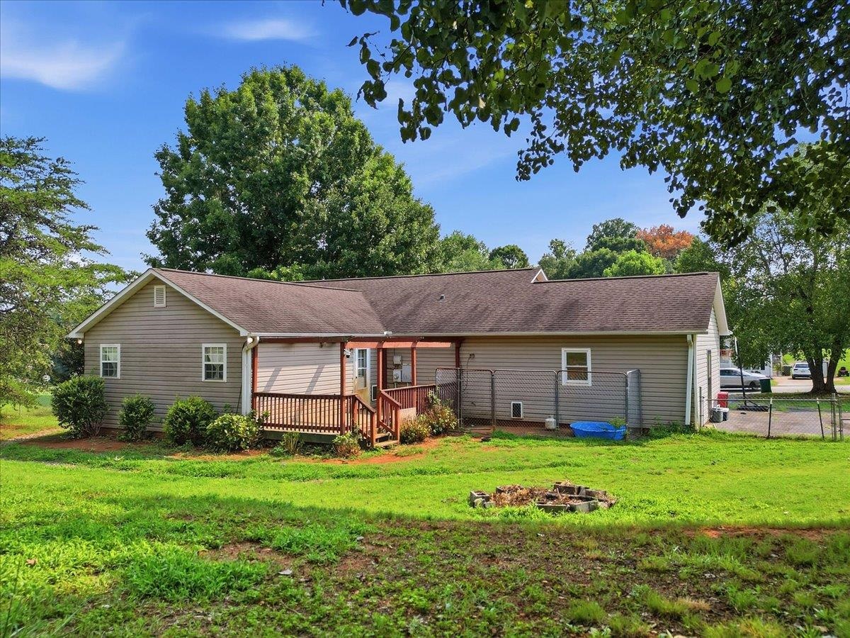 113 Beaver Creek Drive Property Photo 30