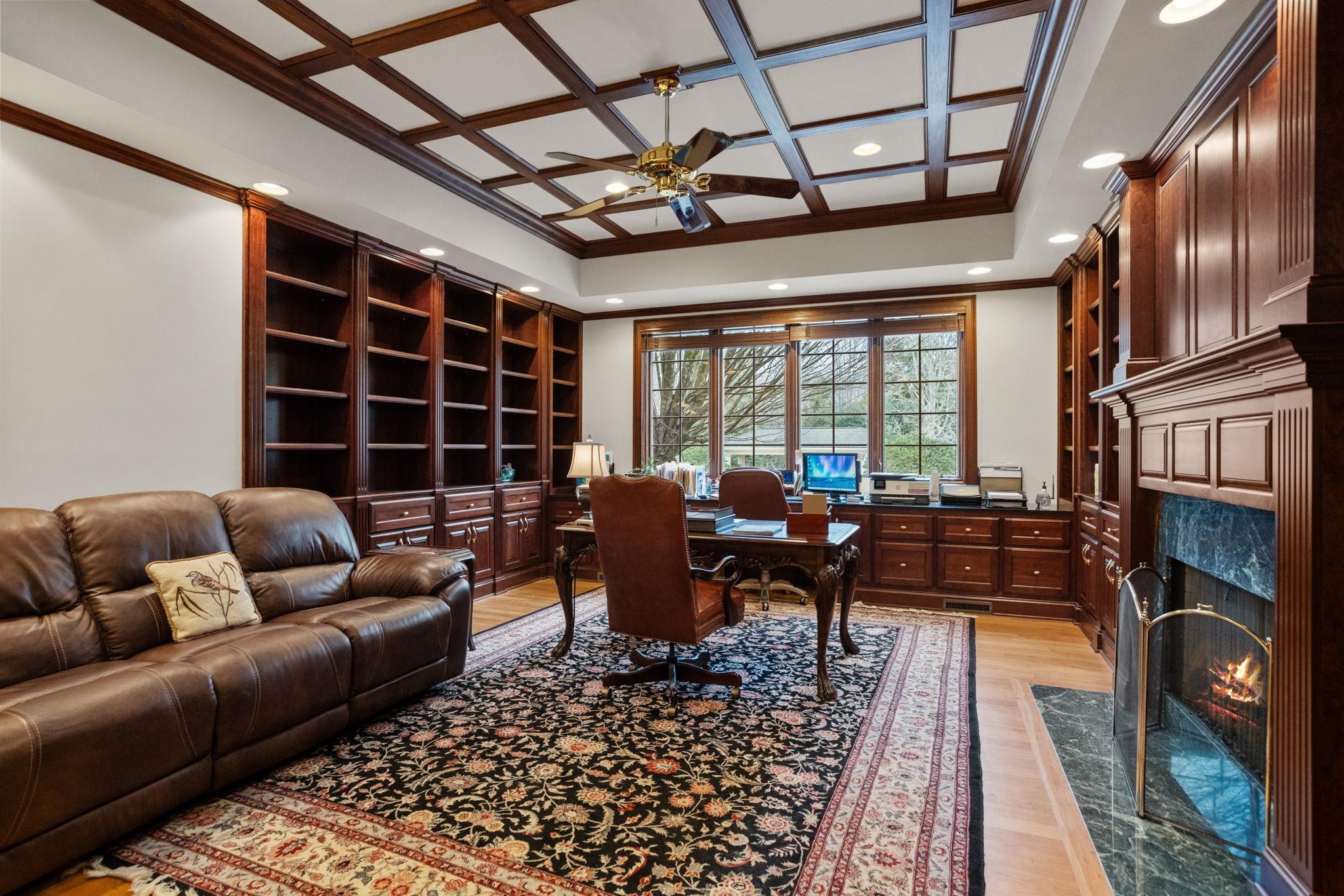 1035 Willis Road Property Photo 16