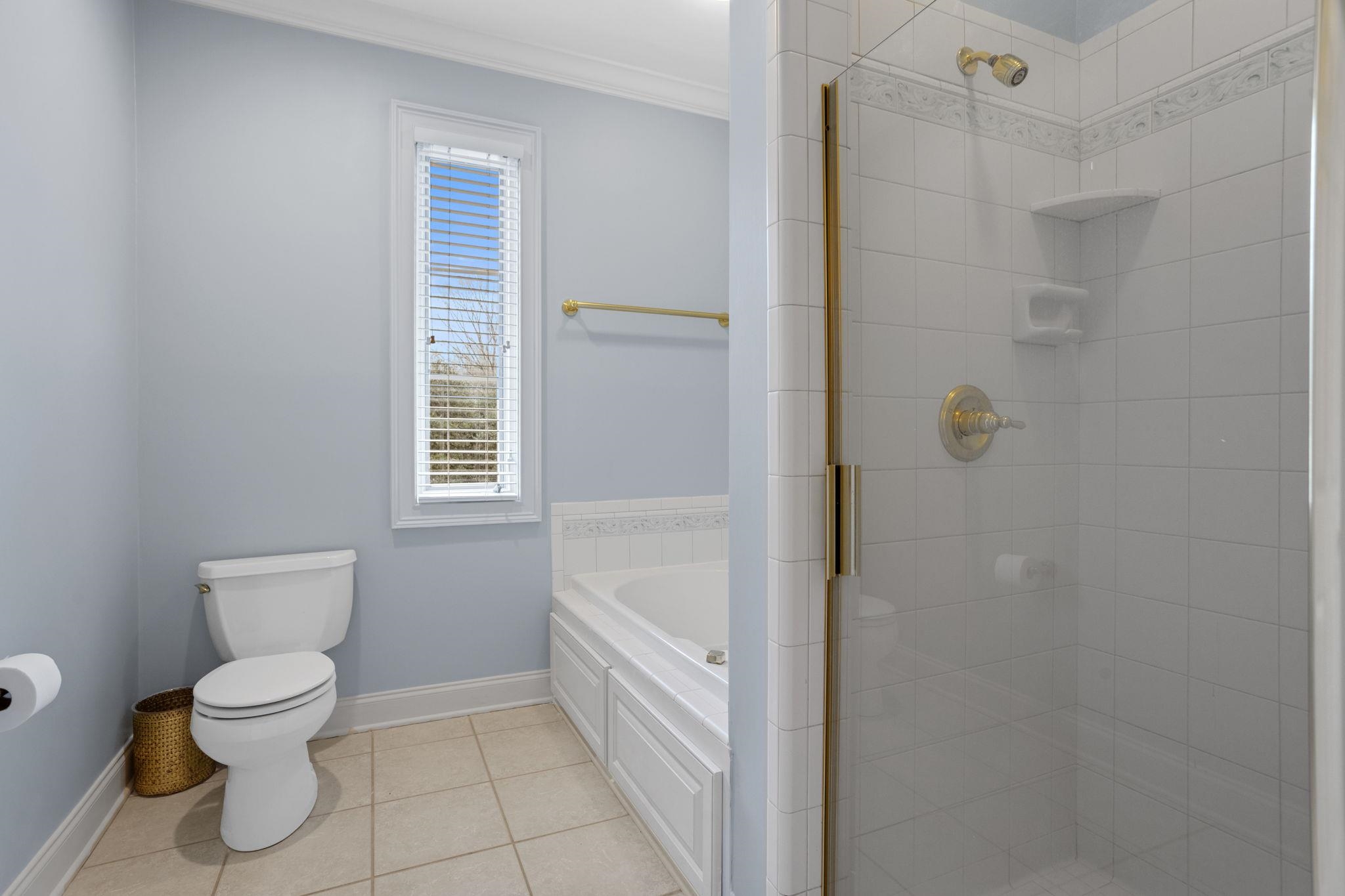 1035 Willis Road Property Photo 24
