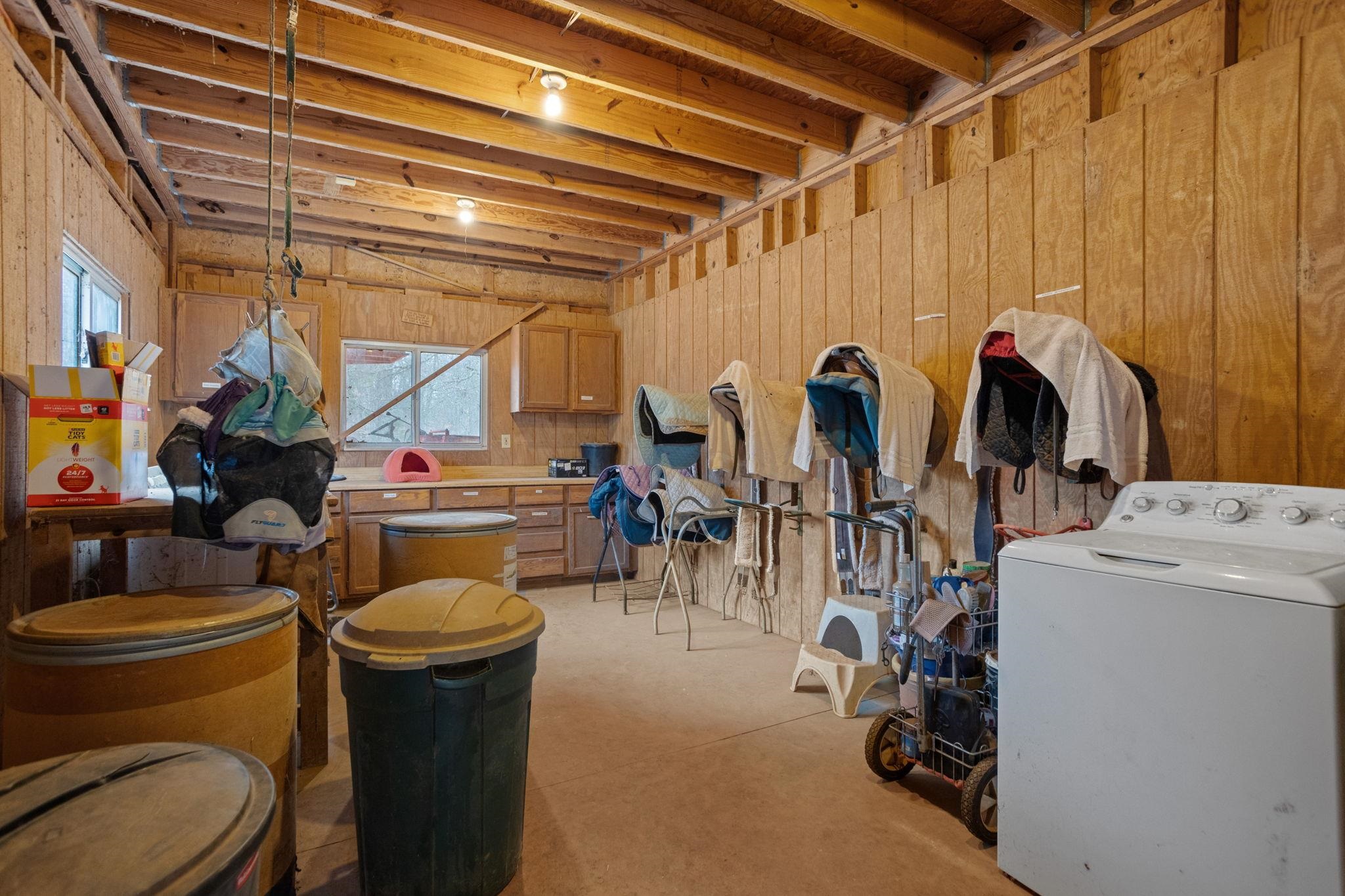 1035 Willis Road Property Photo 35