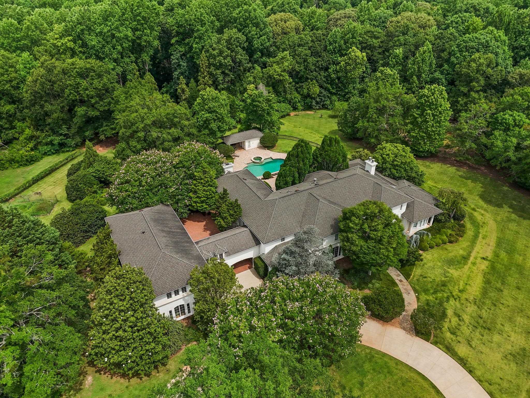 1035 Willis Road Property Photo 41