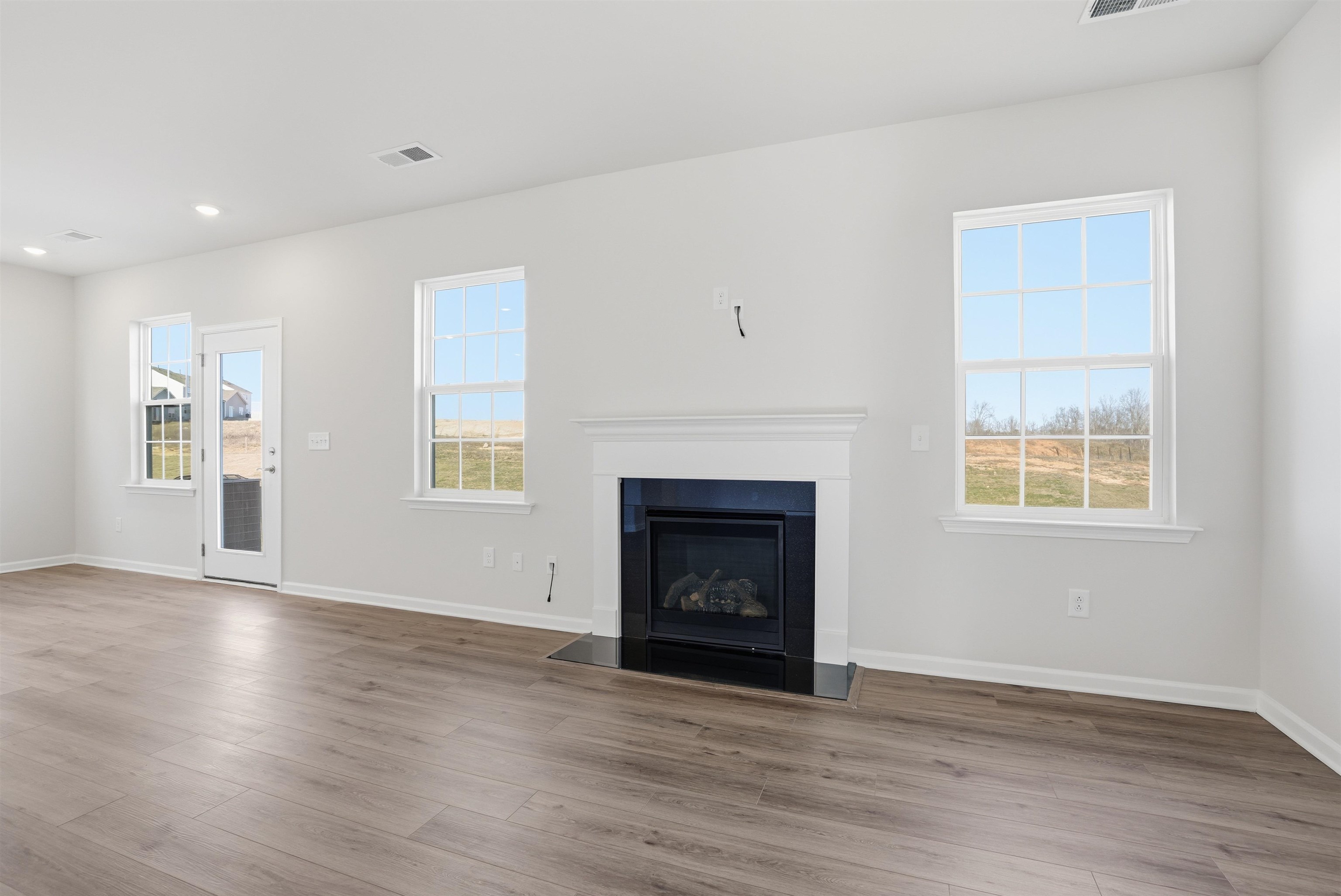 386 Old Geyser Road Property Photo 8