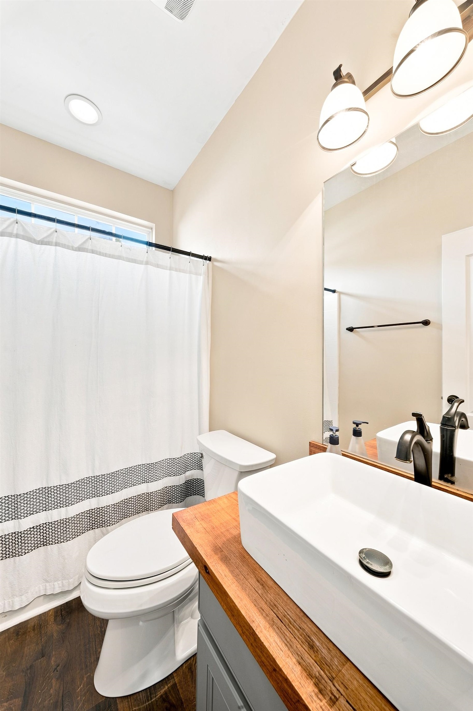186 Chandler Crest Court Property Photo 25
