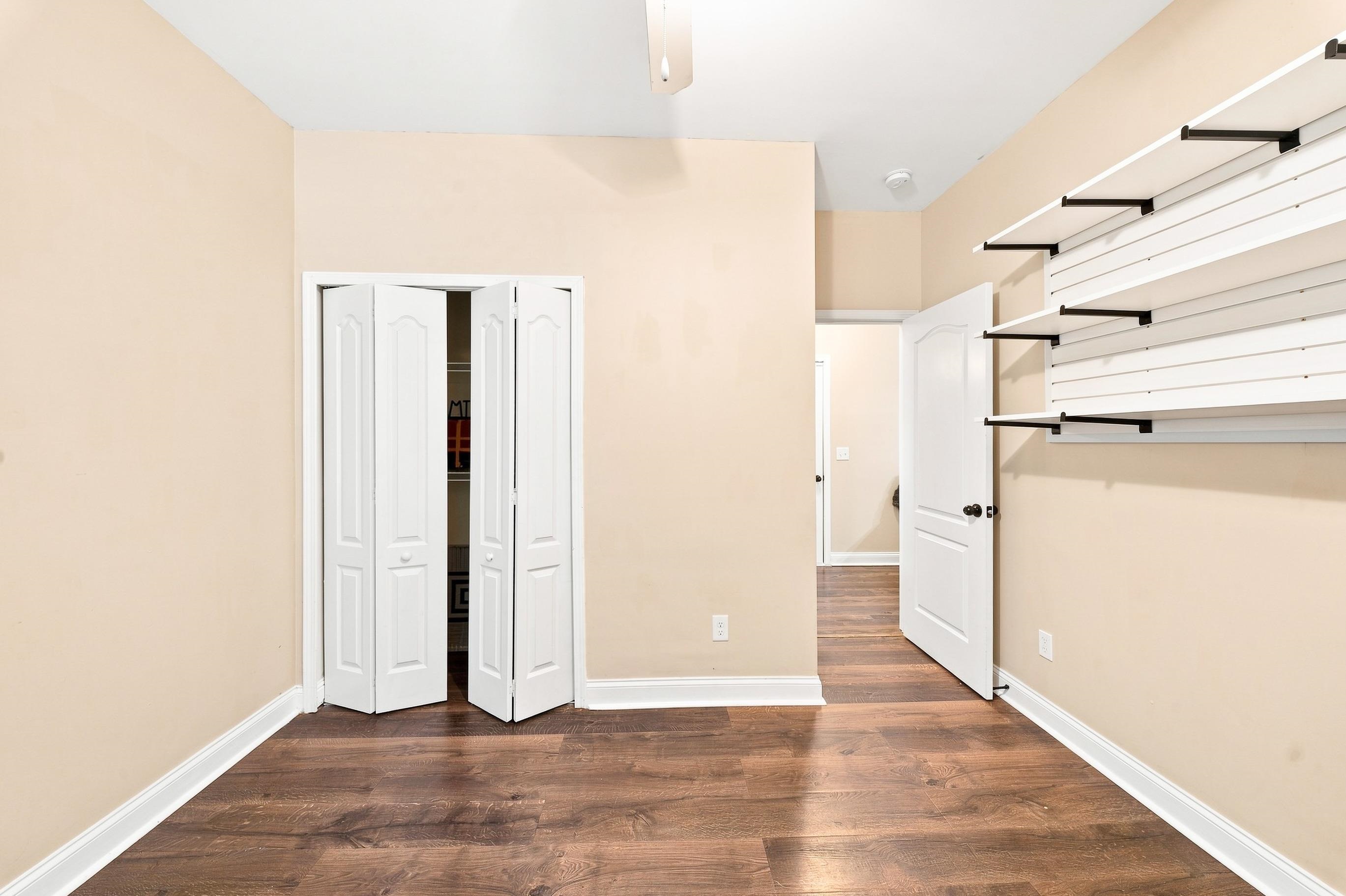 186 Chandler Crest Court Property Photo 29