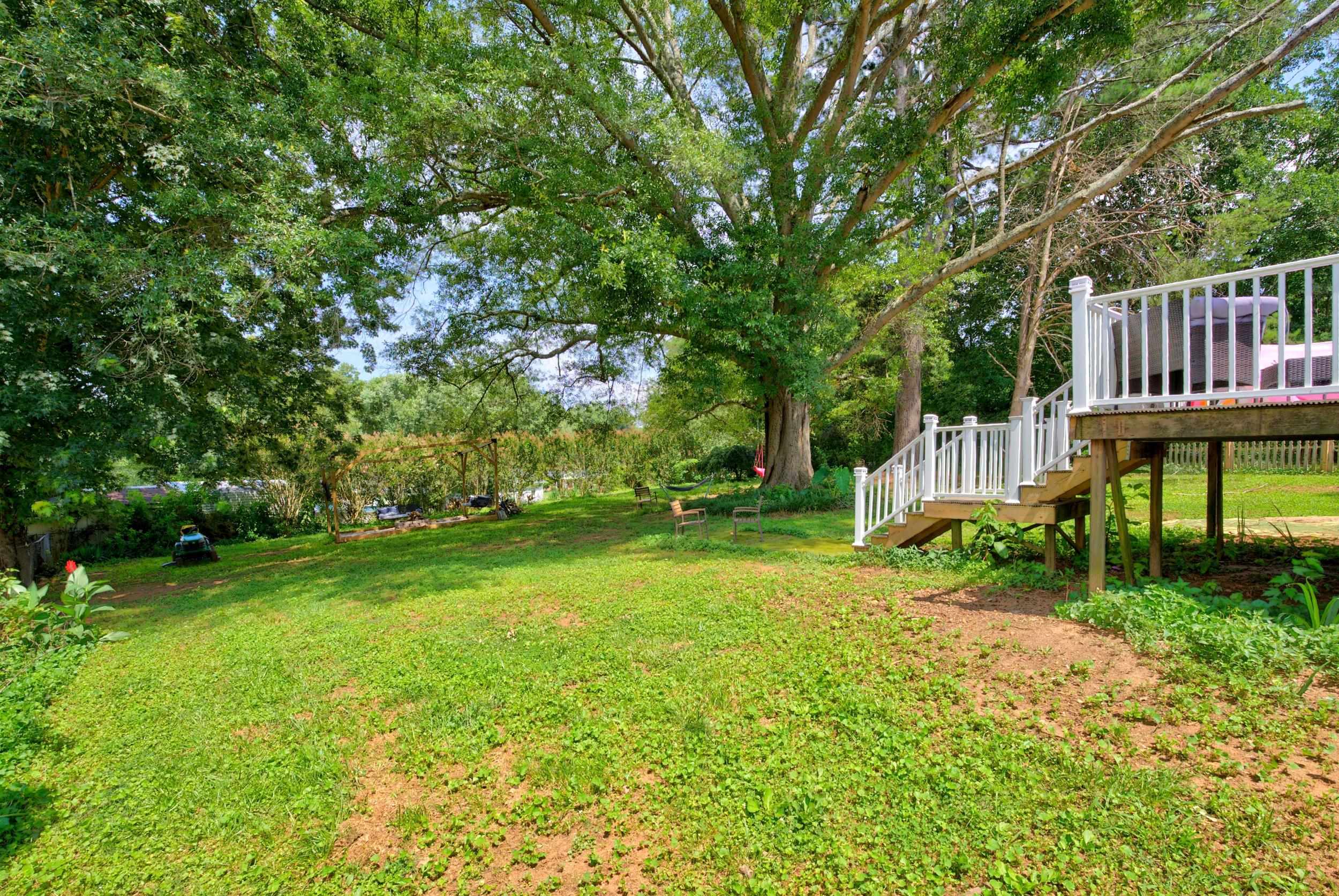 116 Winston Way Property Photo 38